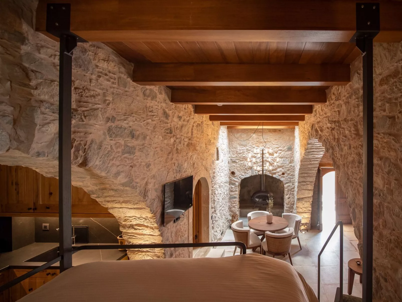 Santa Veneranda bei Checkin Fournospito - Binnen