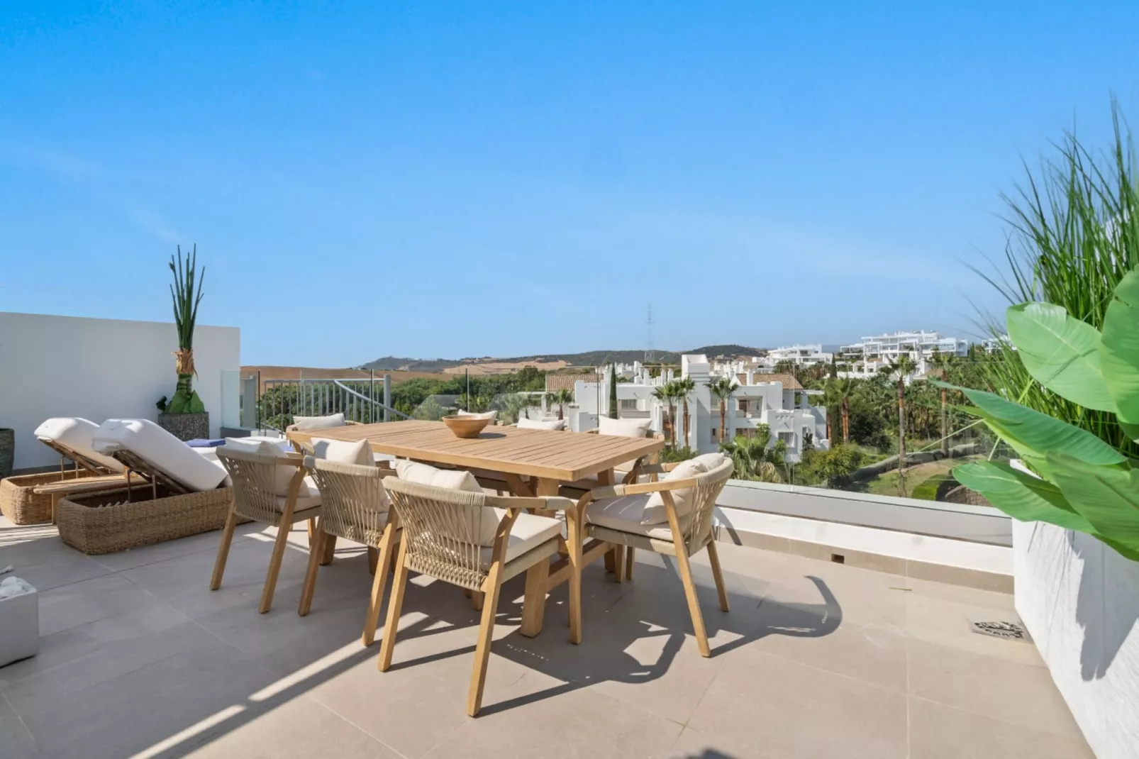 AL4-2025 ESTEPONA - APARTMENT - ALCAZABA LAGOON - Terrasbalkon