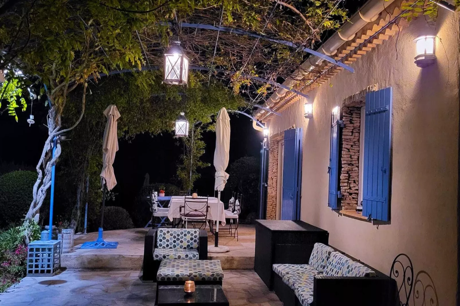 Villes sur Auzon - Terrasbalkon