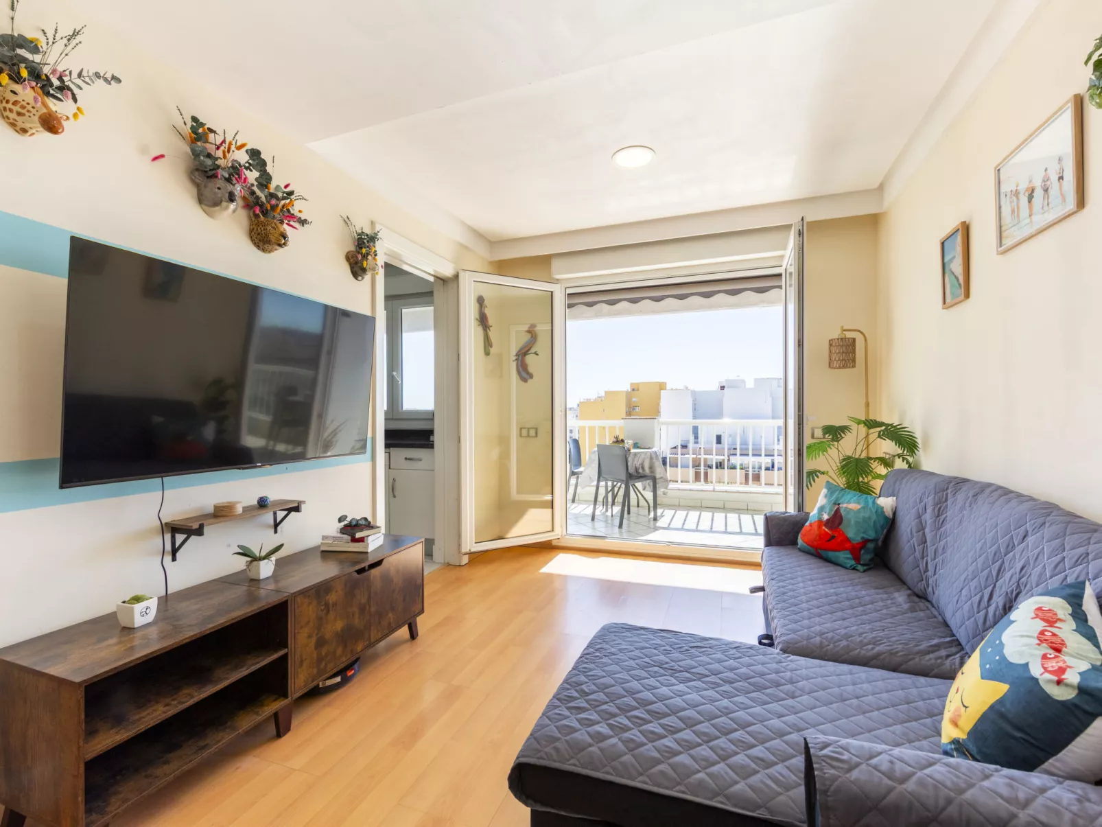 Vista Playa Zapillo - Binnen