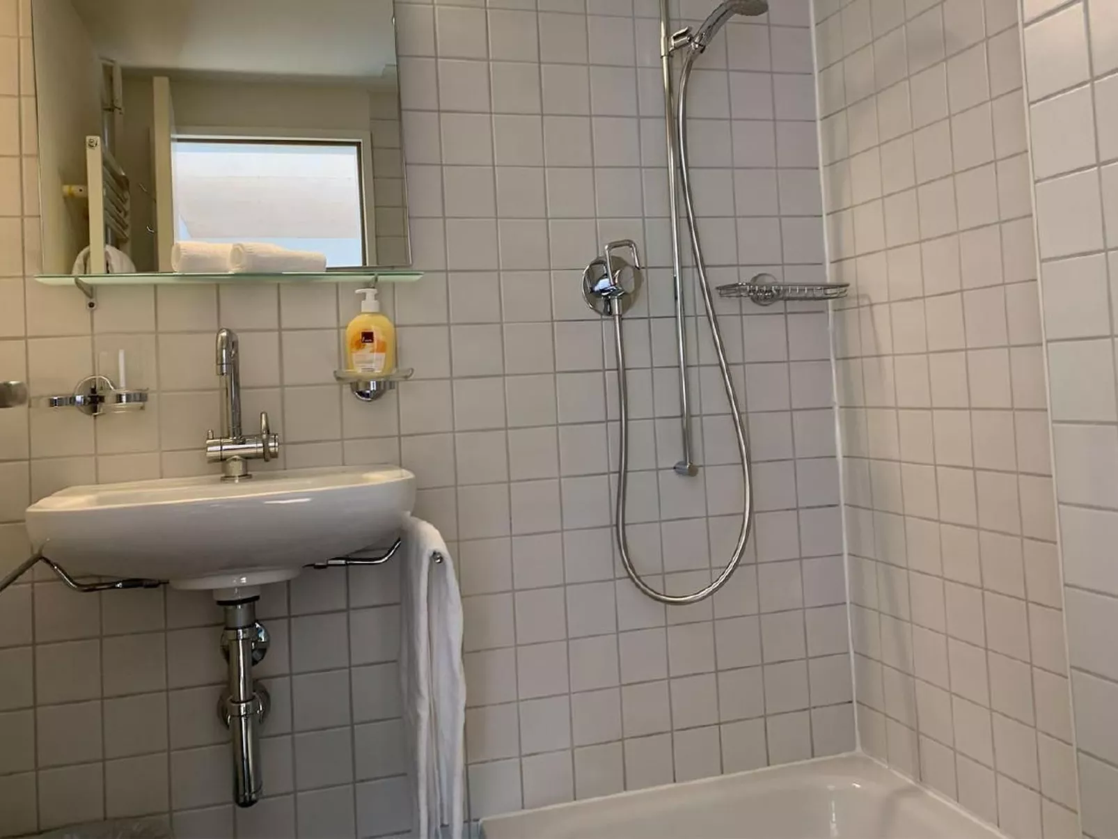 Chalet Groppi EG - Binnen