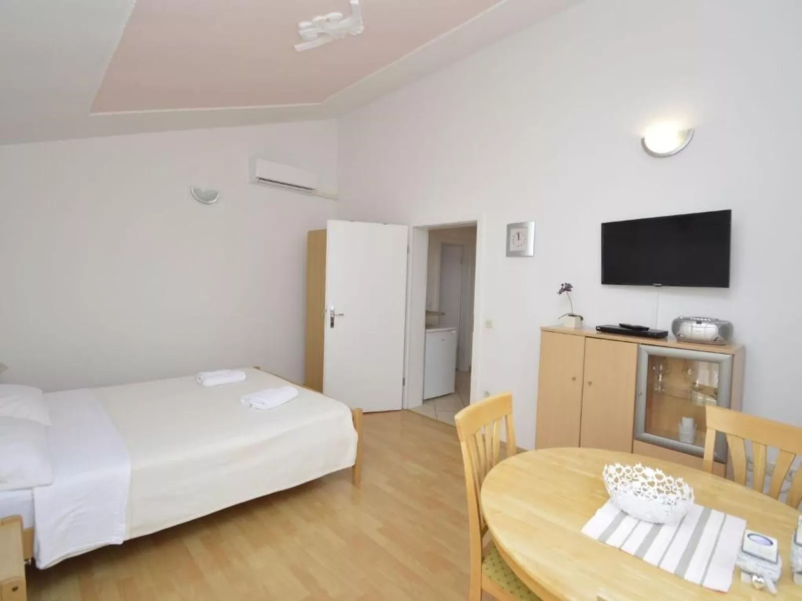 Ein Apartment im Ferienhaus Zweirosen - Image-tags.info