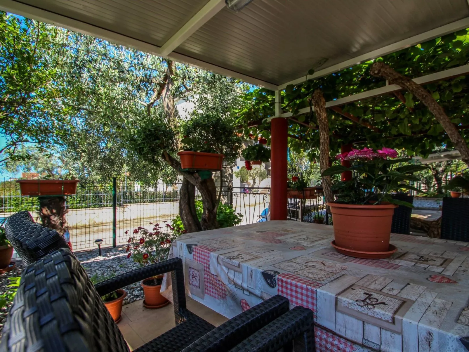 Rafi für 5 Personen - Buiten