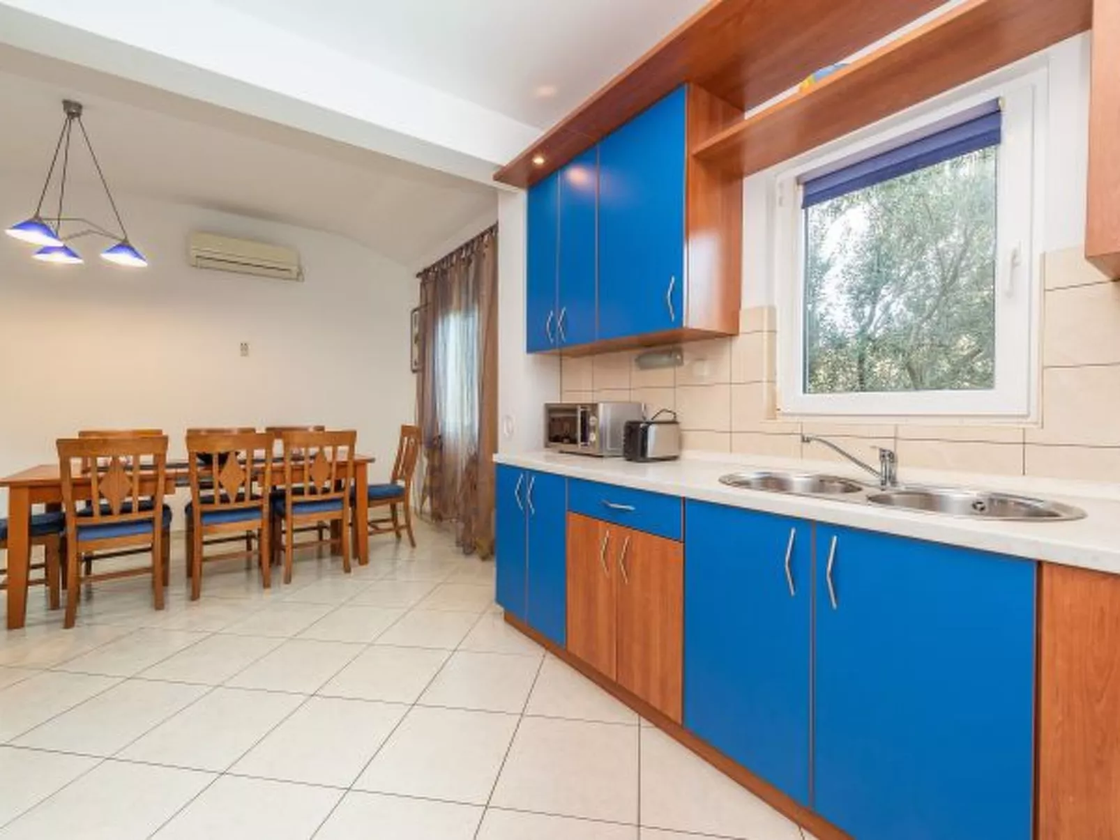 Beachside Holiday House Manuela - Image-tags.info