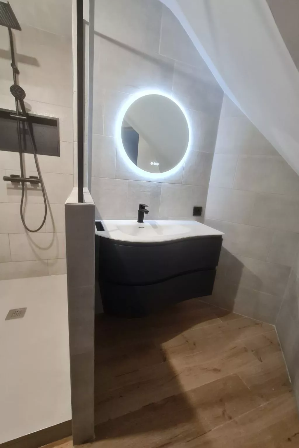 Ferienvilla Le repère mit Jacuzzi - Binnen