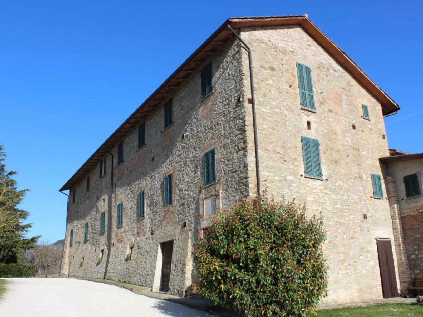 Rustikale Eleganz mit Blick auf die umbrische La - Buiten