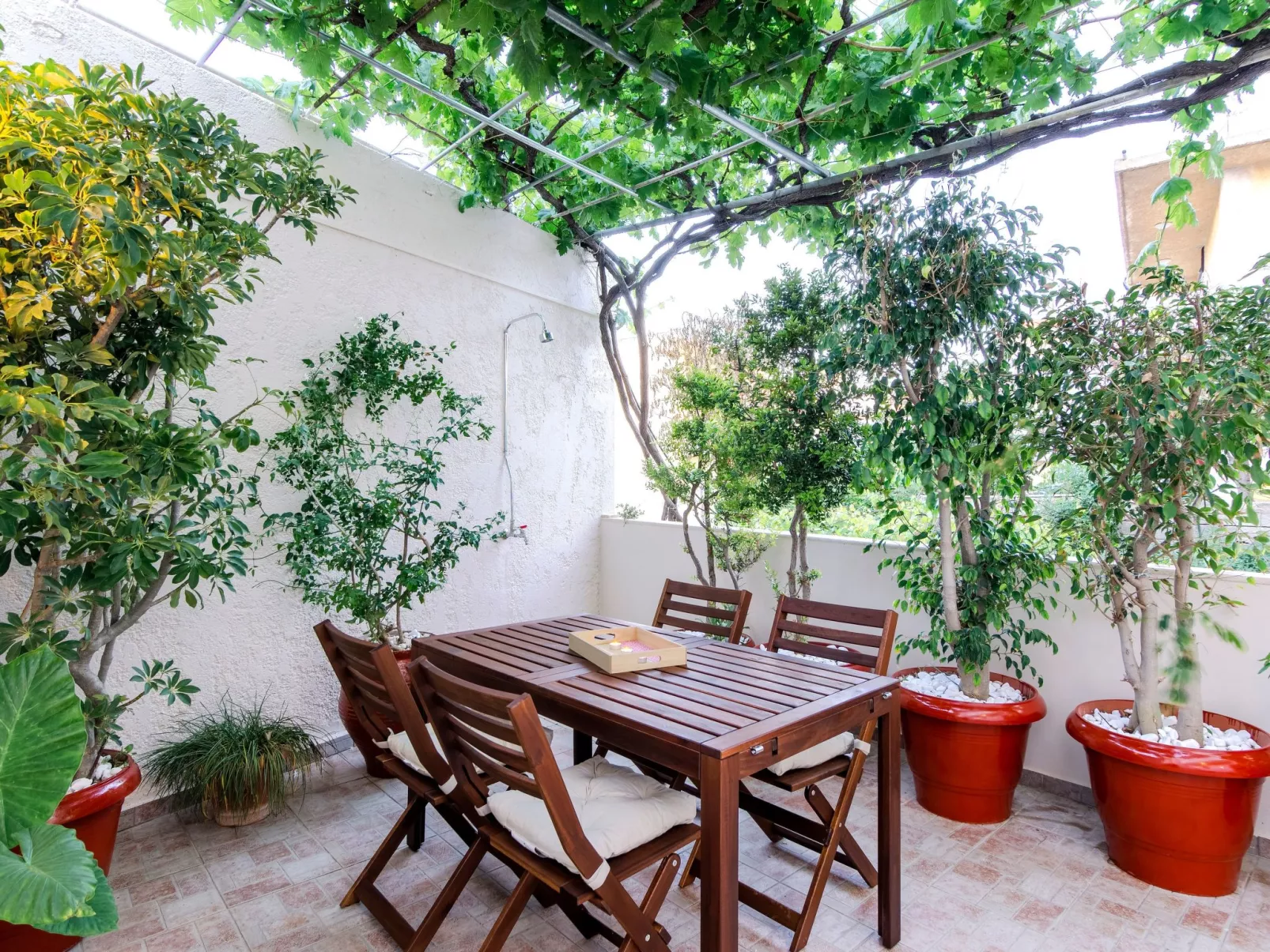 Leny's Seaside House - Buiten