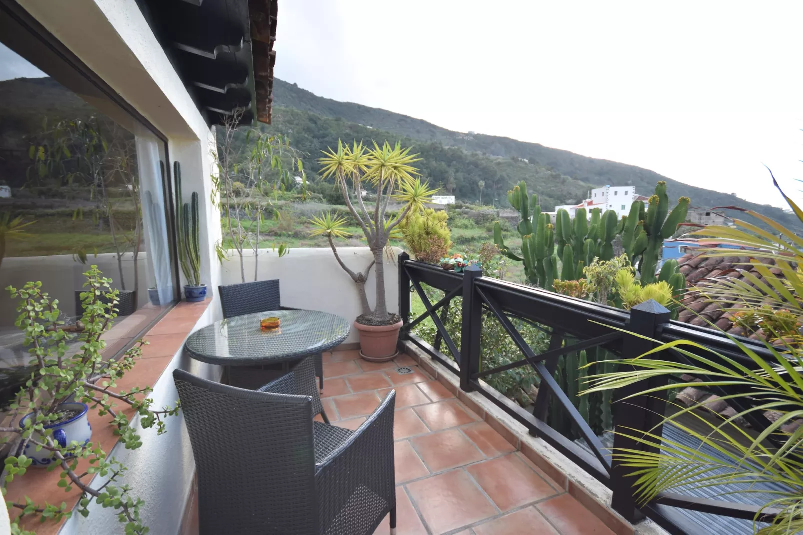 Apartamentos Monasterio de San Antonio 4 - Terrasbalkon