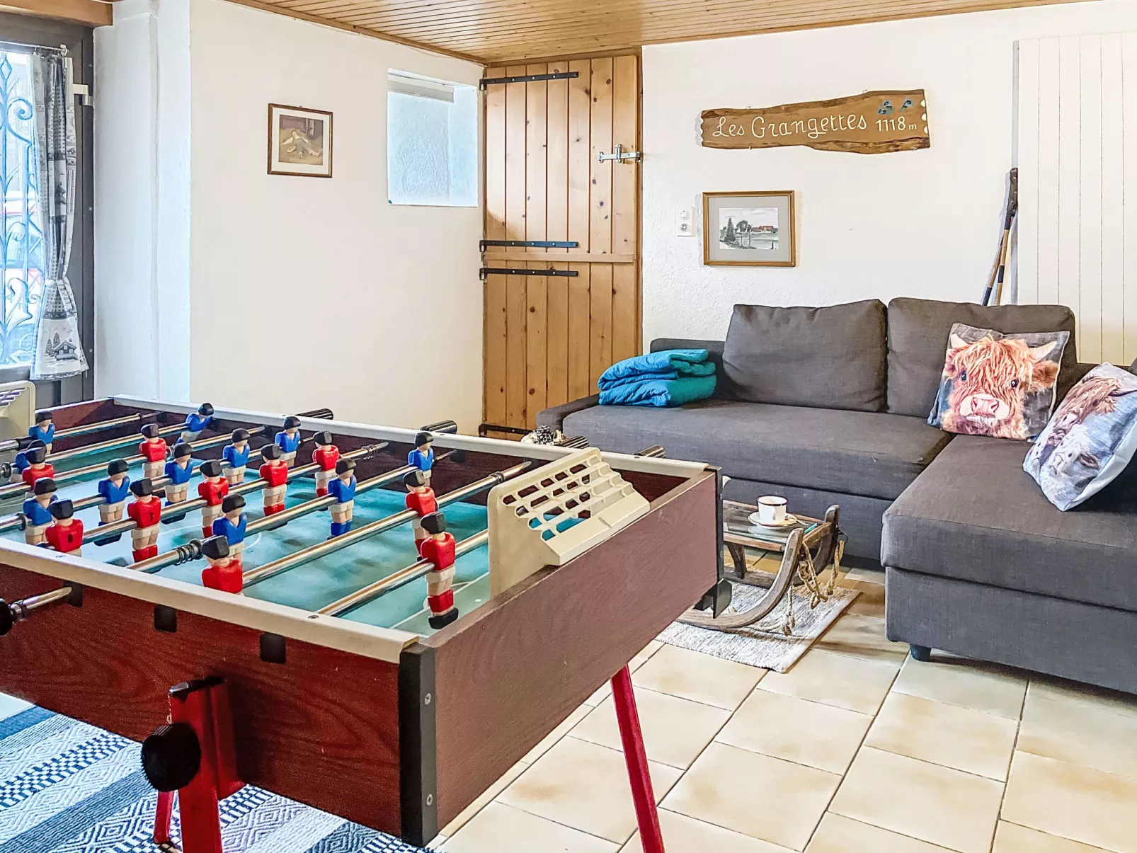 Les Grangettes - Binnen