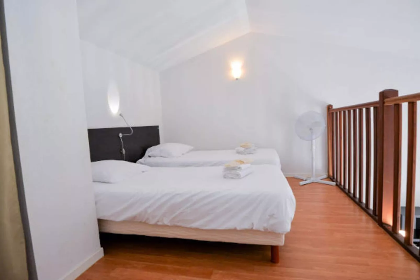 Résidence du Château de Jouarres - Azille // Apt Mezzanine 4 pers - Slaapkamer