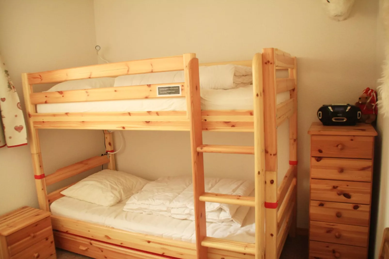 Amarillys AM20 MOUNTAIN & TELECABINE 6 Pers. - Slaapkamer
