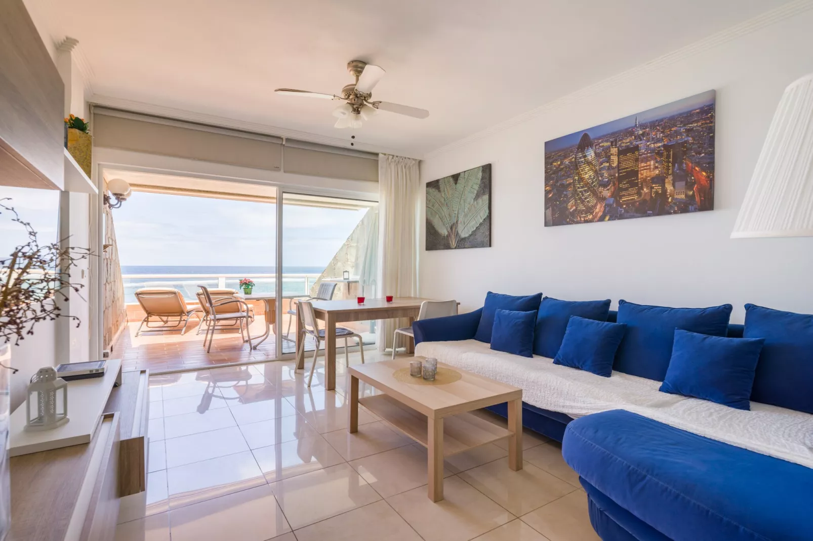 Vista Dorada 211 By CanariasGetaway - Woonkamer