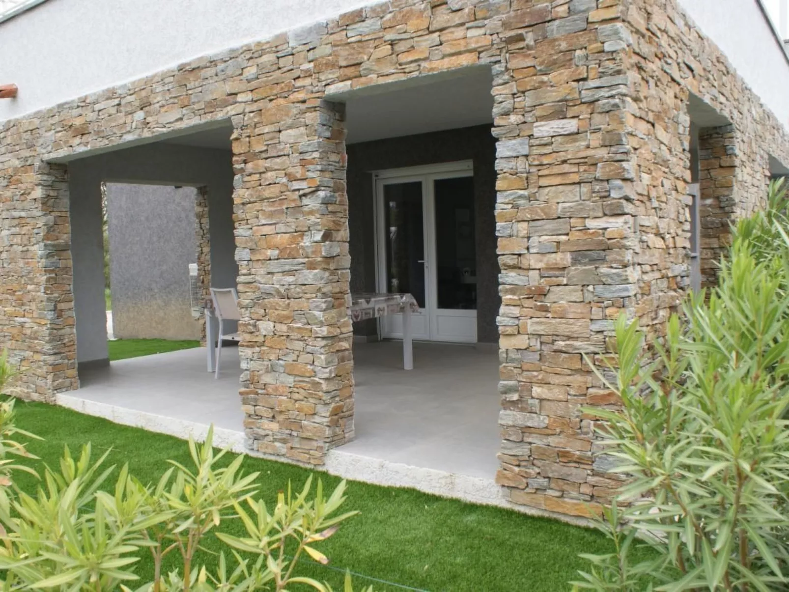 Wohnung (T3) **** Ghisonaccia Corse mit Pool - Image-tags.info