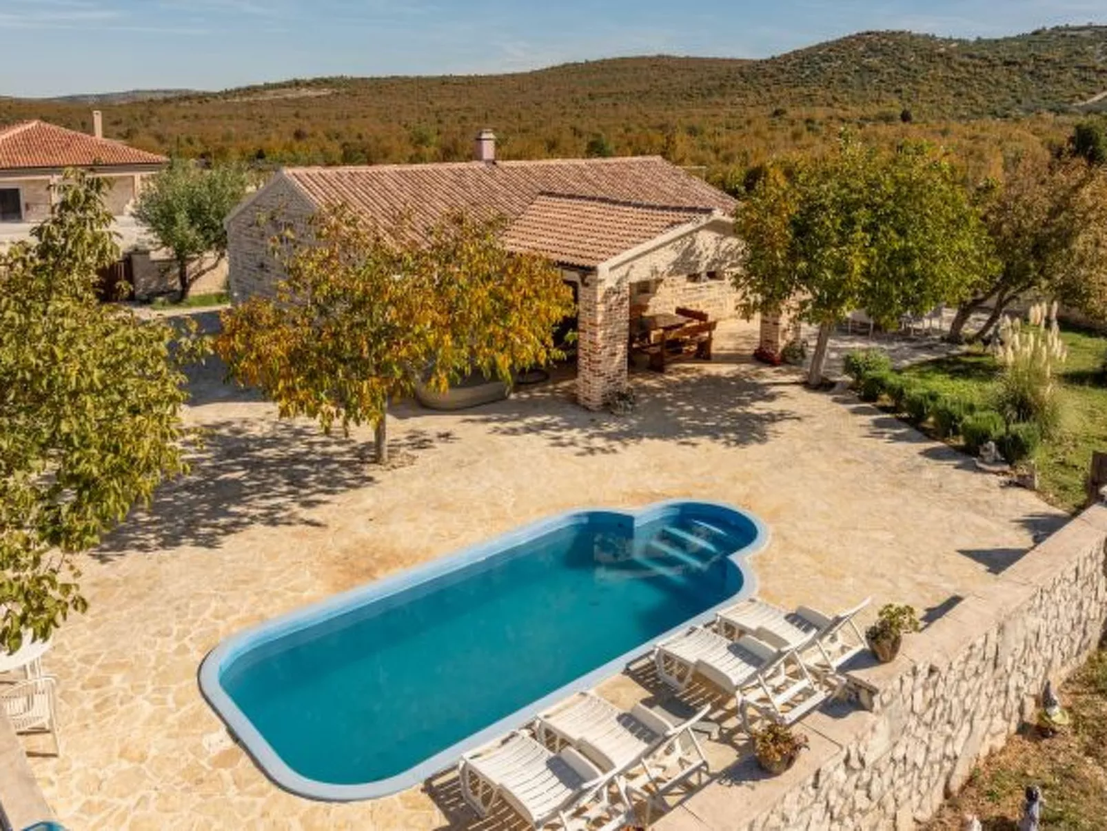 Villa Callista with Pool - Image-tags.info