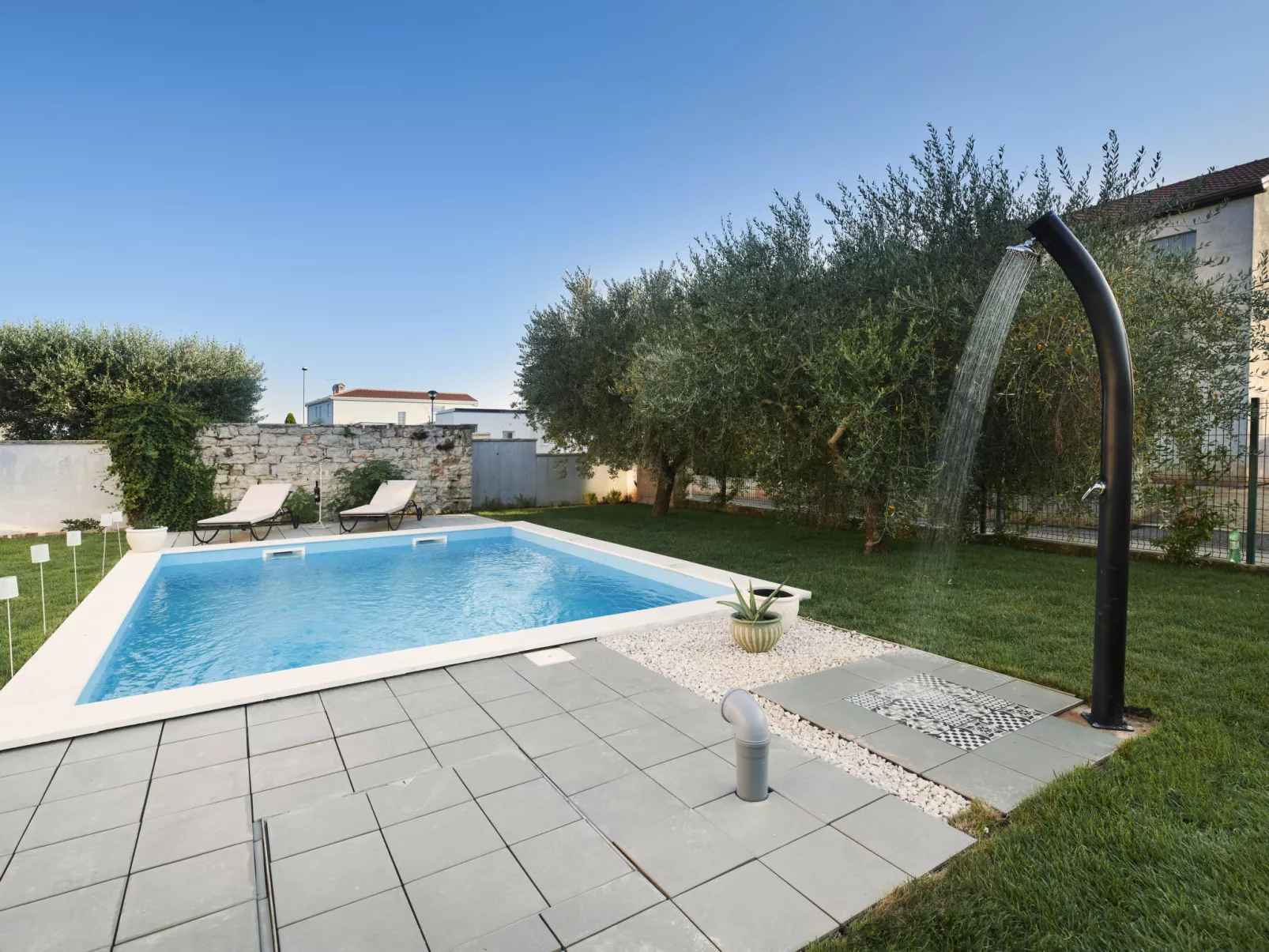 Mediterranea - Buiten