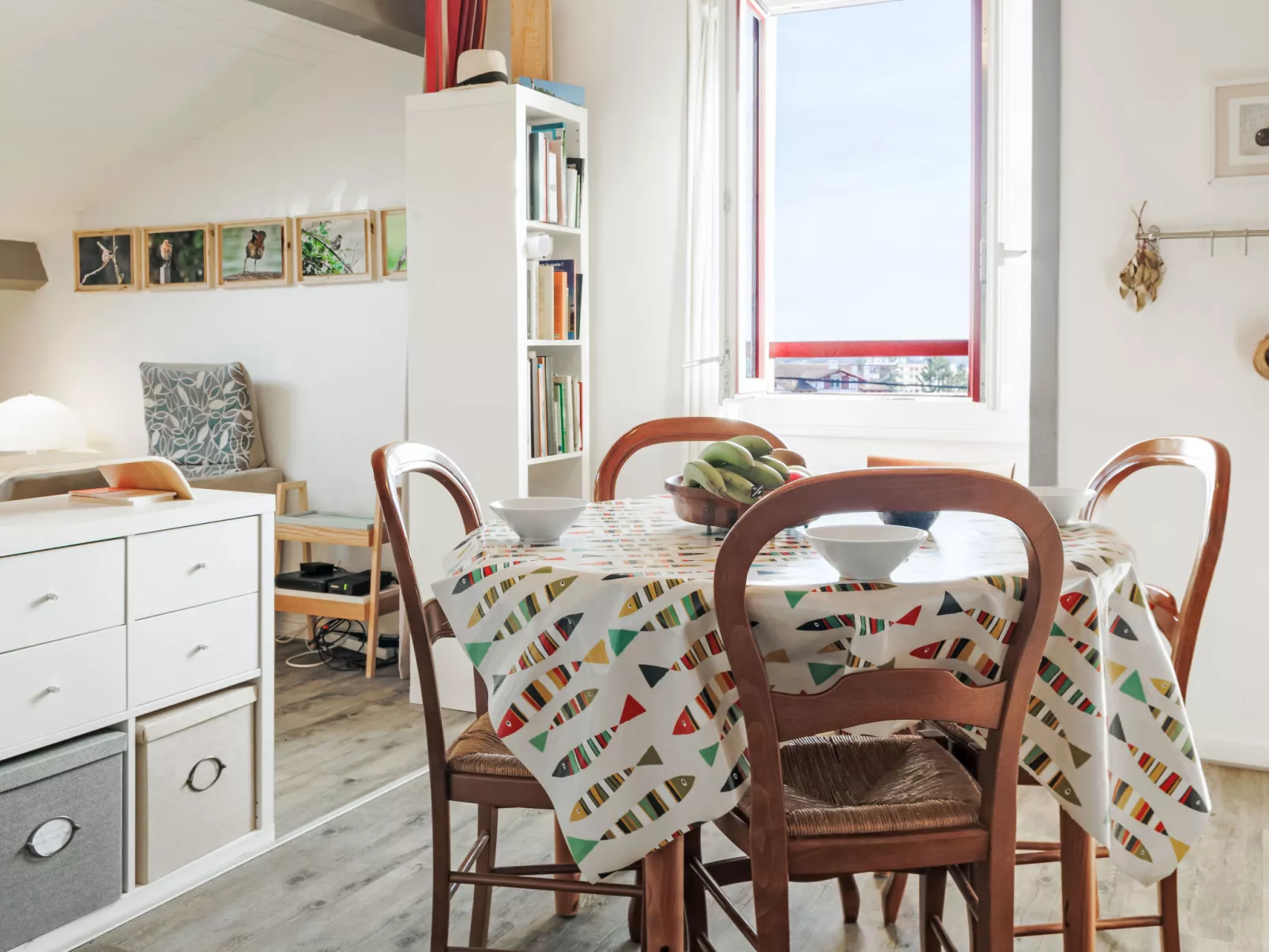 Barasteguia - Binnen