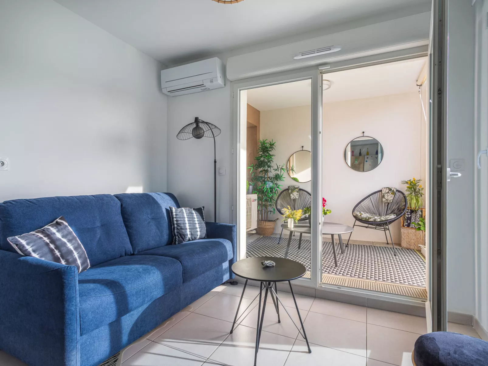 Nouvelles Terres E4 - Binnen