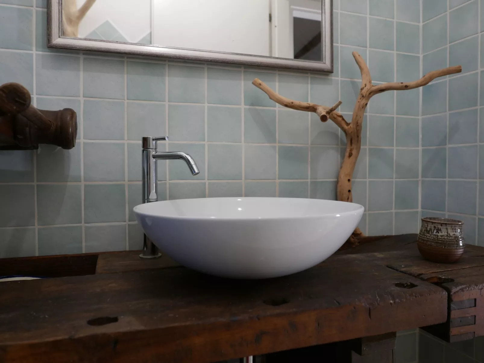 "Cosima" mit Blick auf das Wasser - Image-tags.info