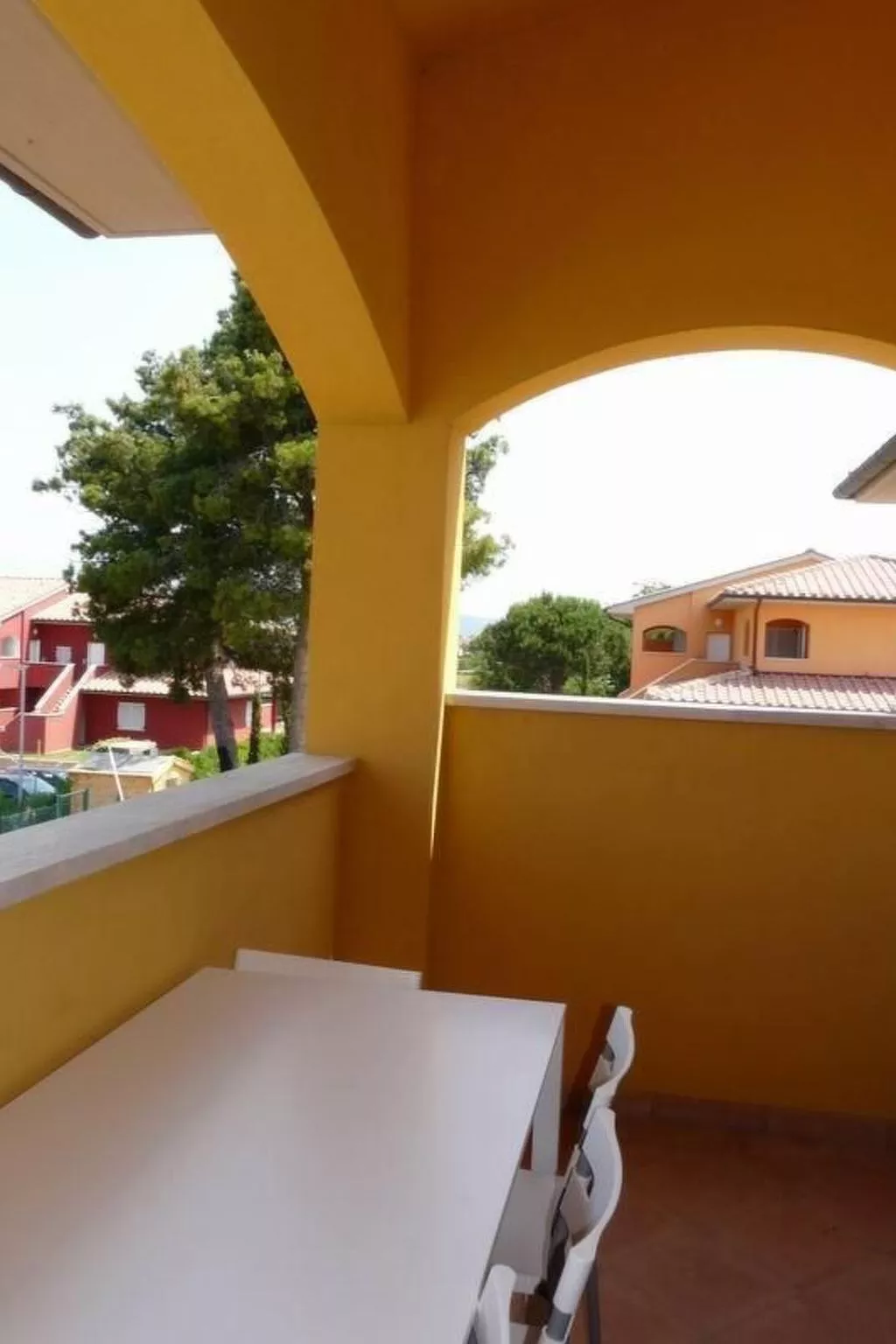 Unterkunft mit AC, Terrasse, in Residenz, Schwimmbad - Buiten