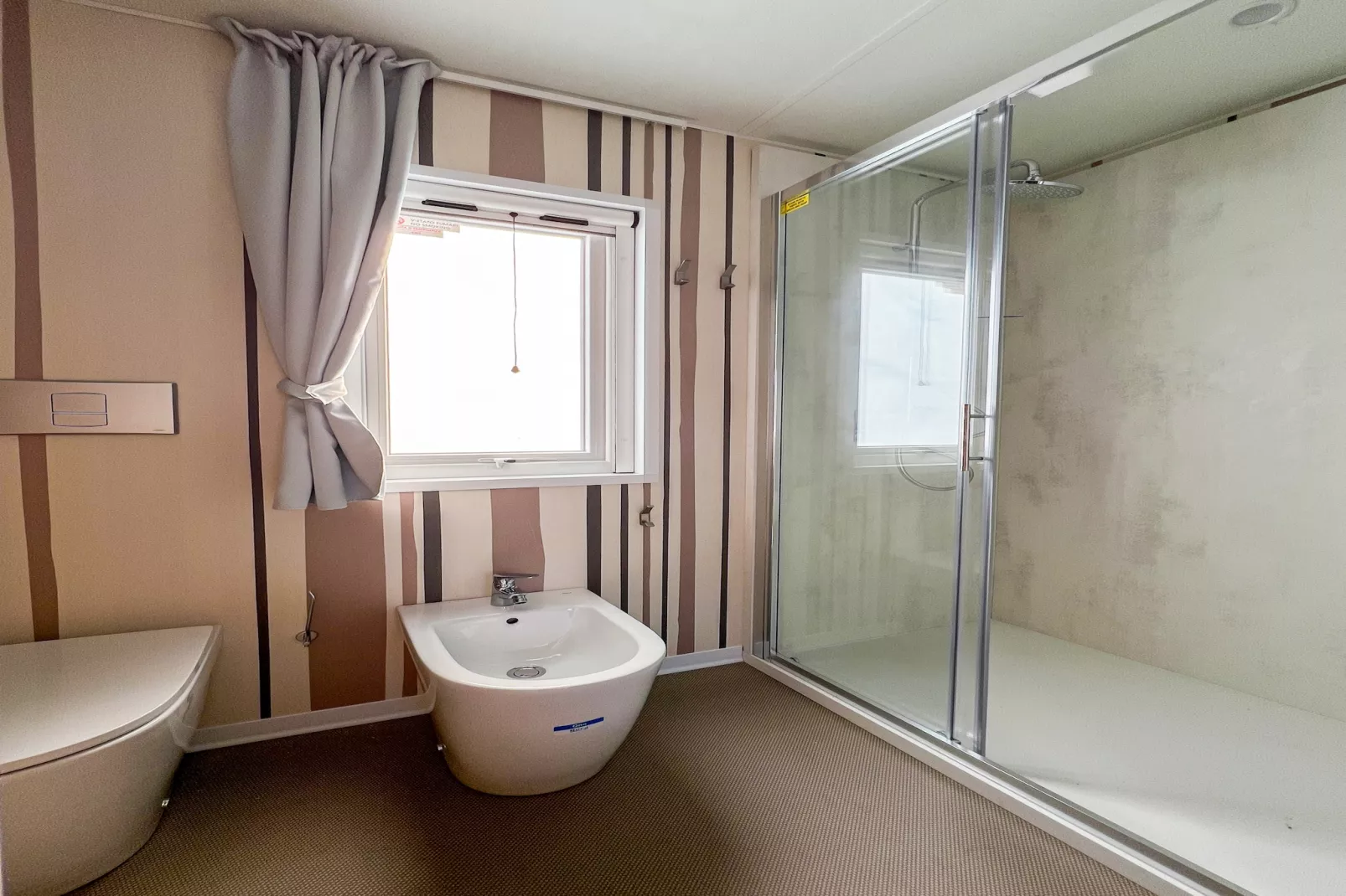 Pineta sul Mare Camping Village - MOBILE HOME ASTRA PINETA - Badkamer