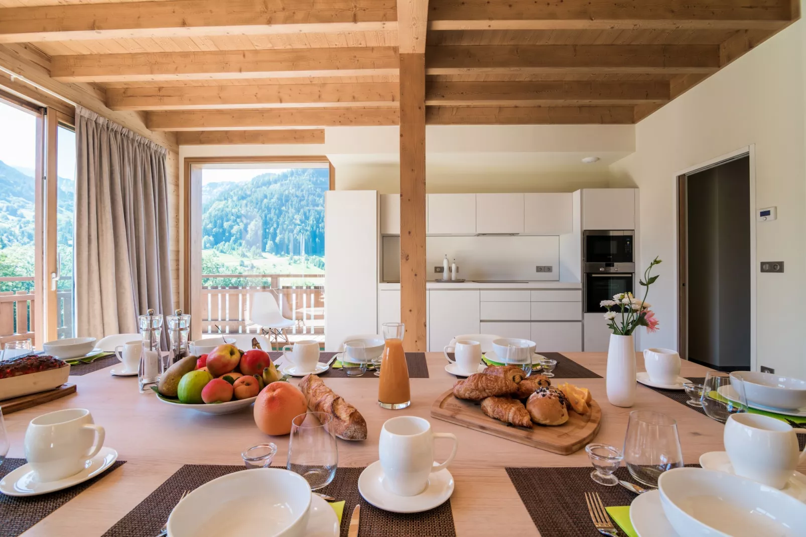 Les Portes de Megève 7 - Eetkamer