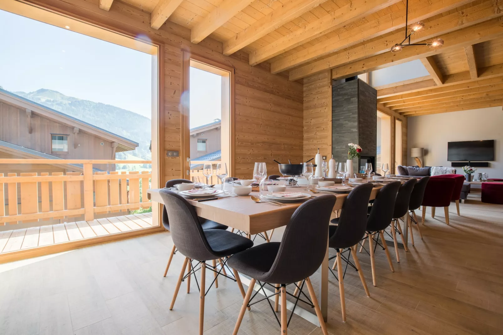 Les Portes de Megève 11 - Eetkamer