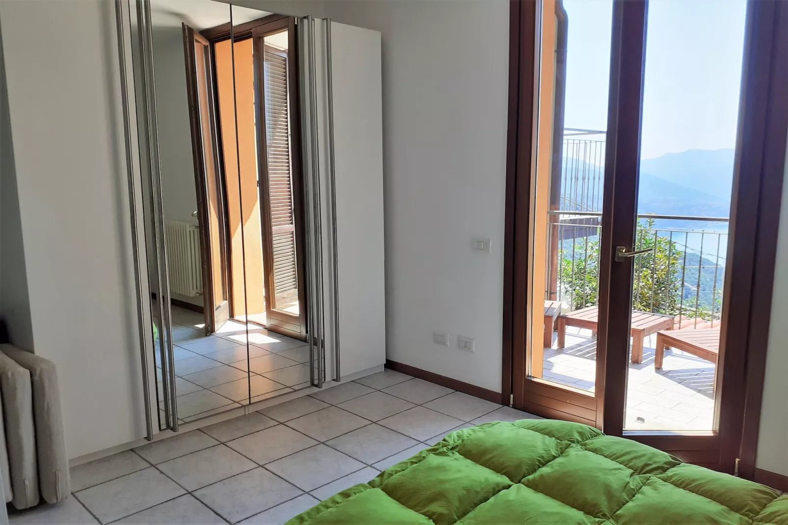 CAM - Casa Campagnano - Uitzicht zomer