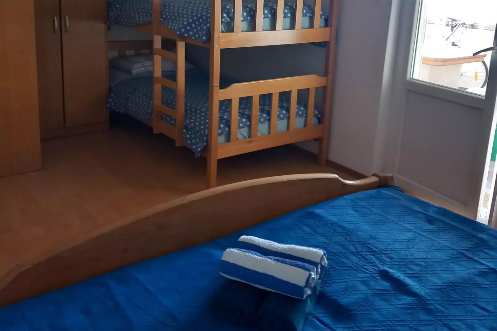 Guest House Green Corner Supetarska Draga - Studio Apartment with Terrace And Sea View - Slaapkamer