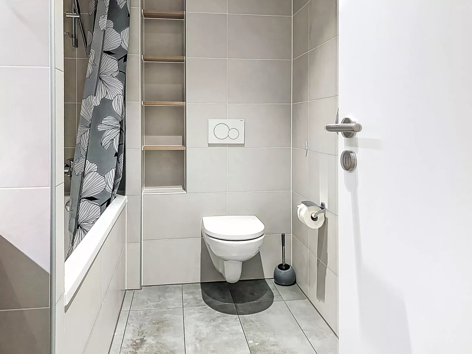 Les Perles du Lac - Binnen