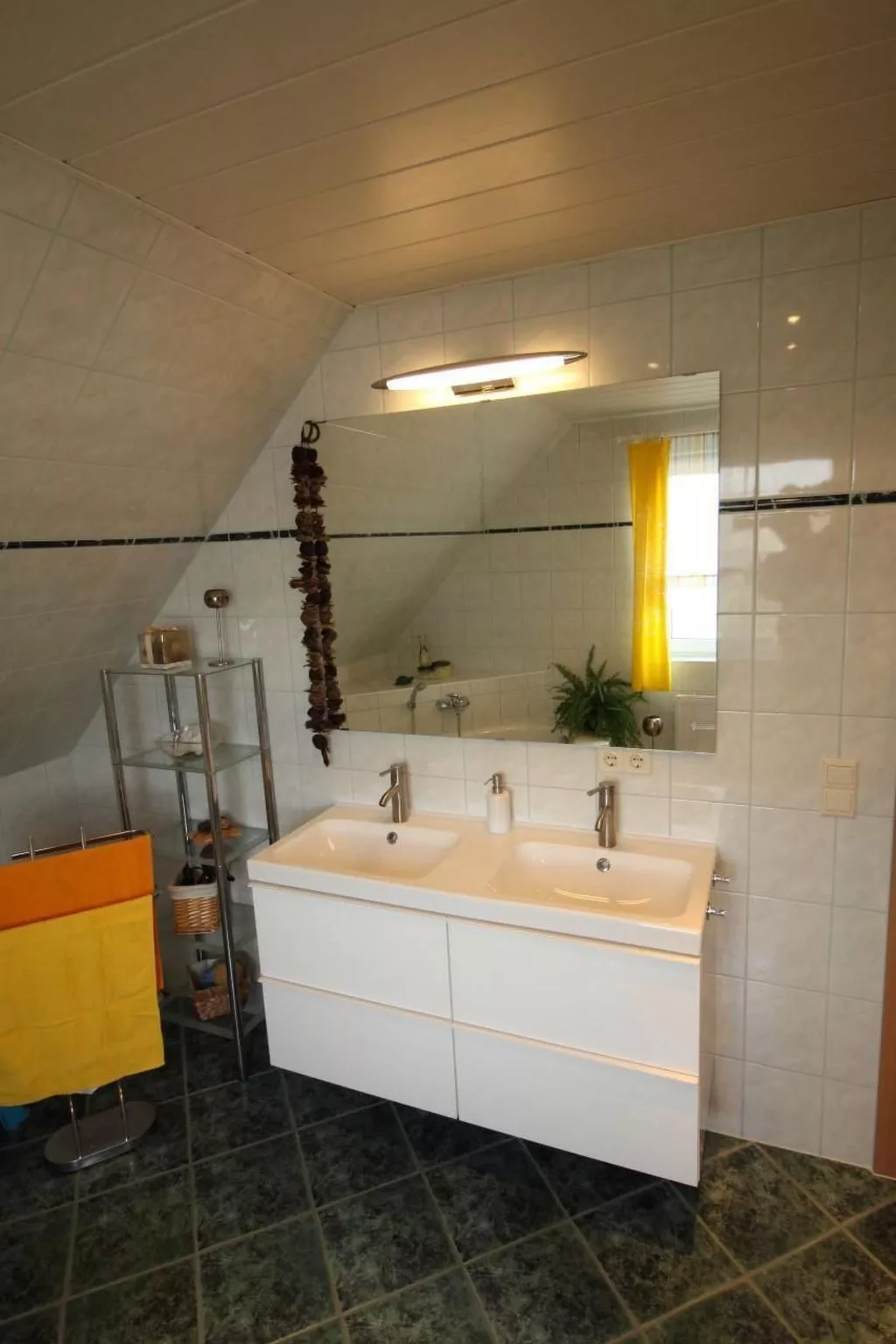 Appartement mit Garten, Grill und Terrasse - Binnen