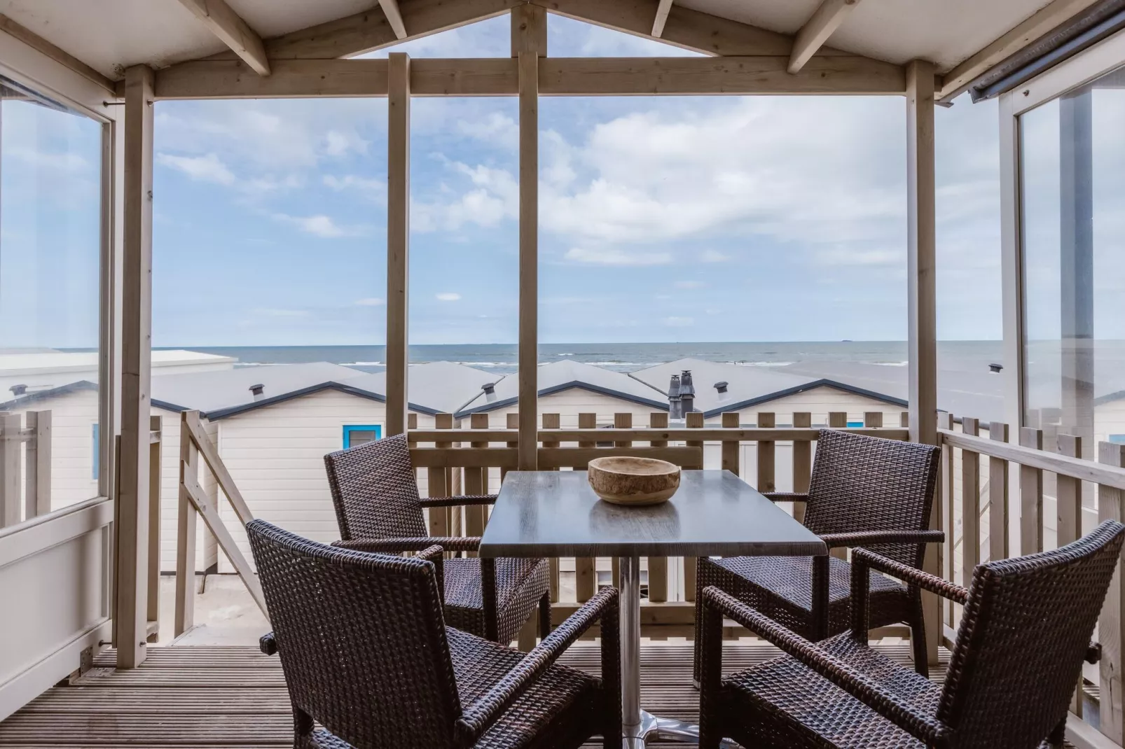 Resort Beach Houses Wijk aan Zee 1-Terrasbalkon