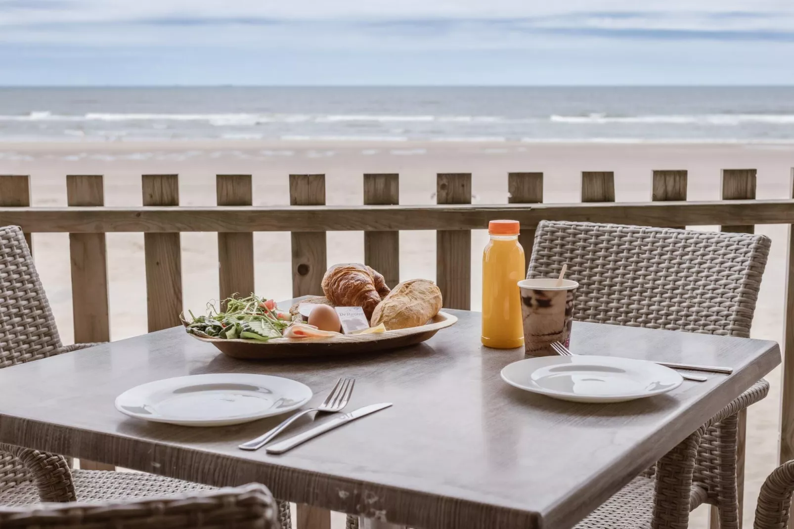 Resort Beach Houses Wijk aan Zee 3-Terrasbalkon