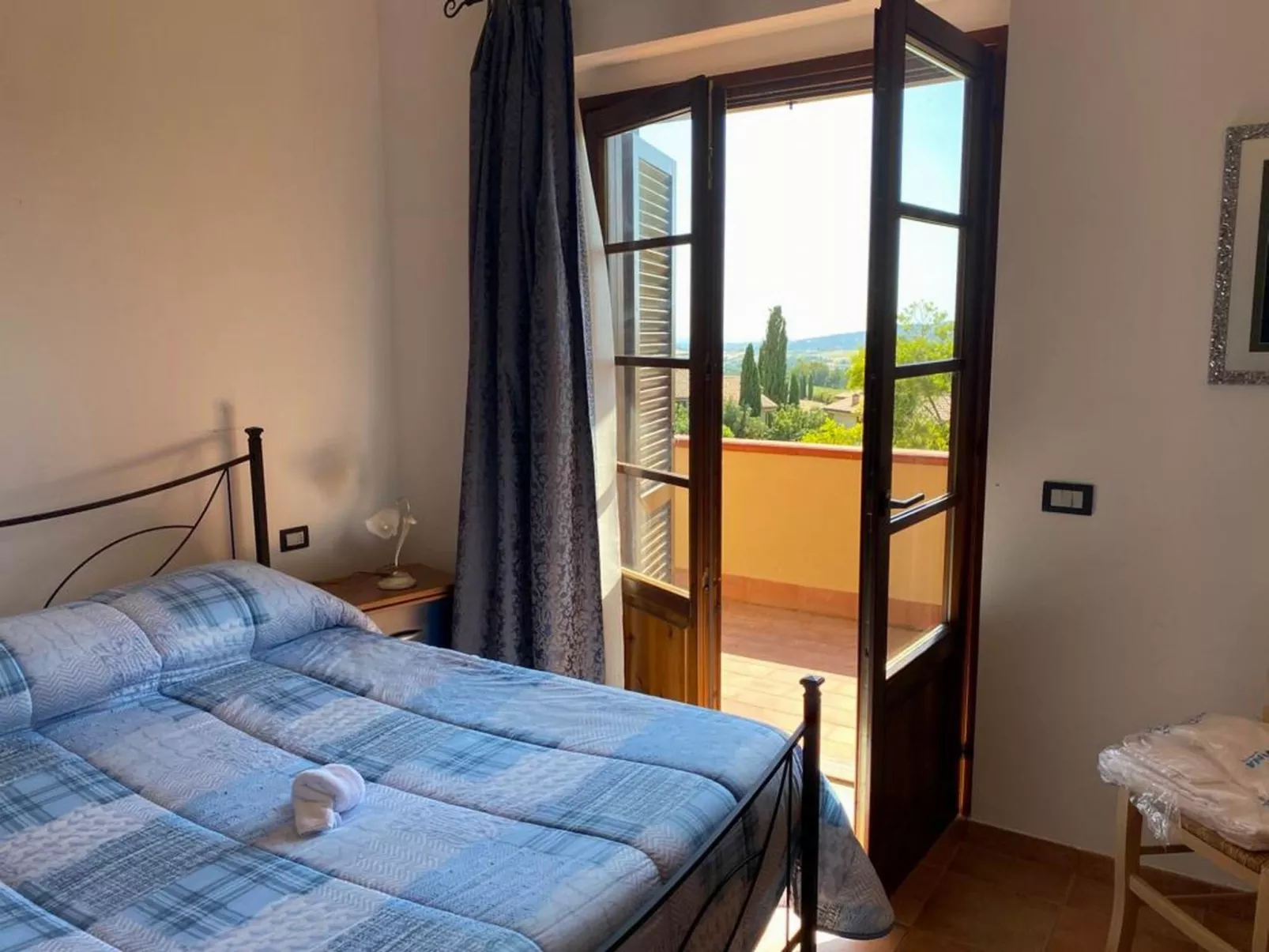 Pieve pomaia trilo flach - Binnen