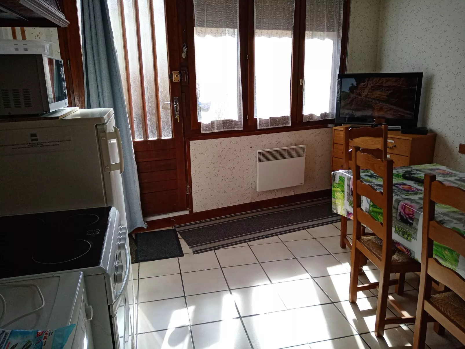 Vermietet schöne Wohnung 1 bis 6 Personen - Binnen