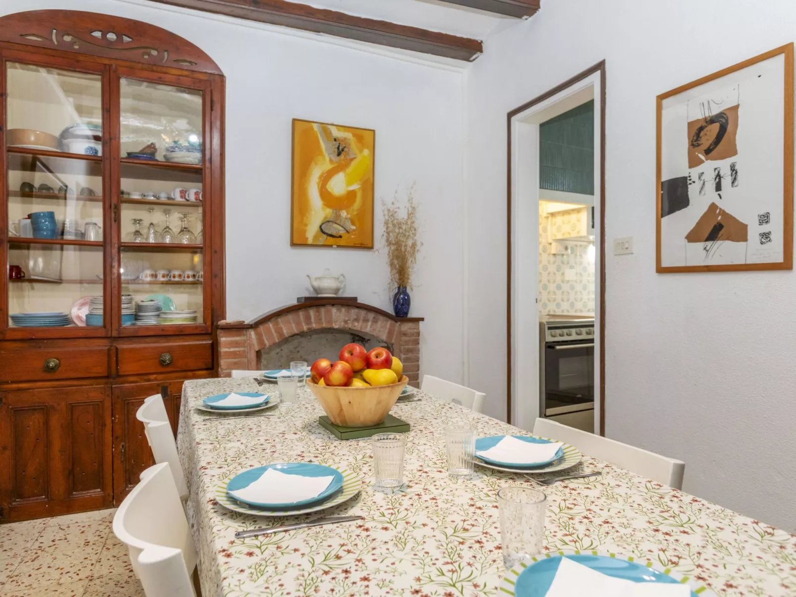 Urban Plaza Palafrugell - Binnen