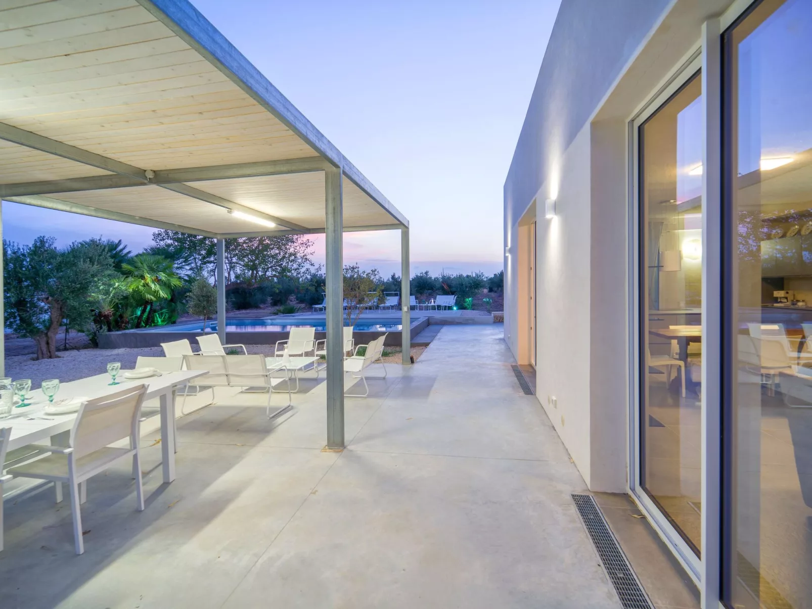 'Mamma Duna' mit Grill - Buiten