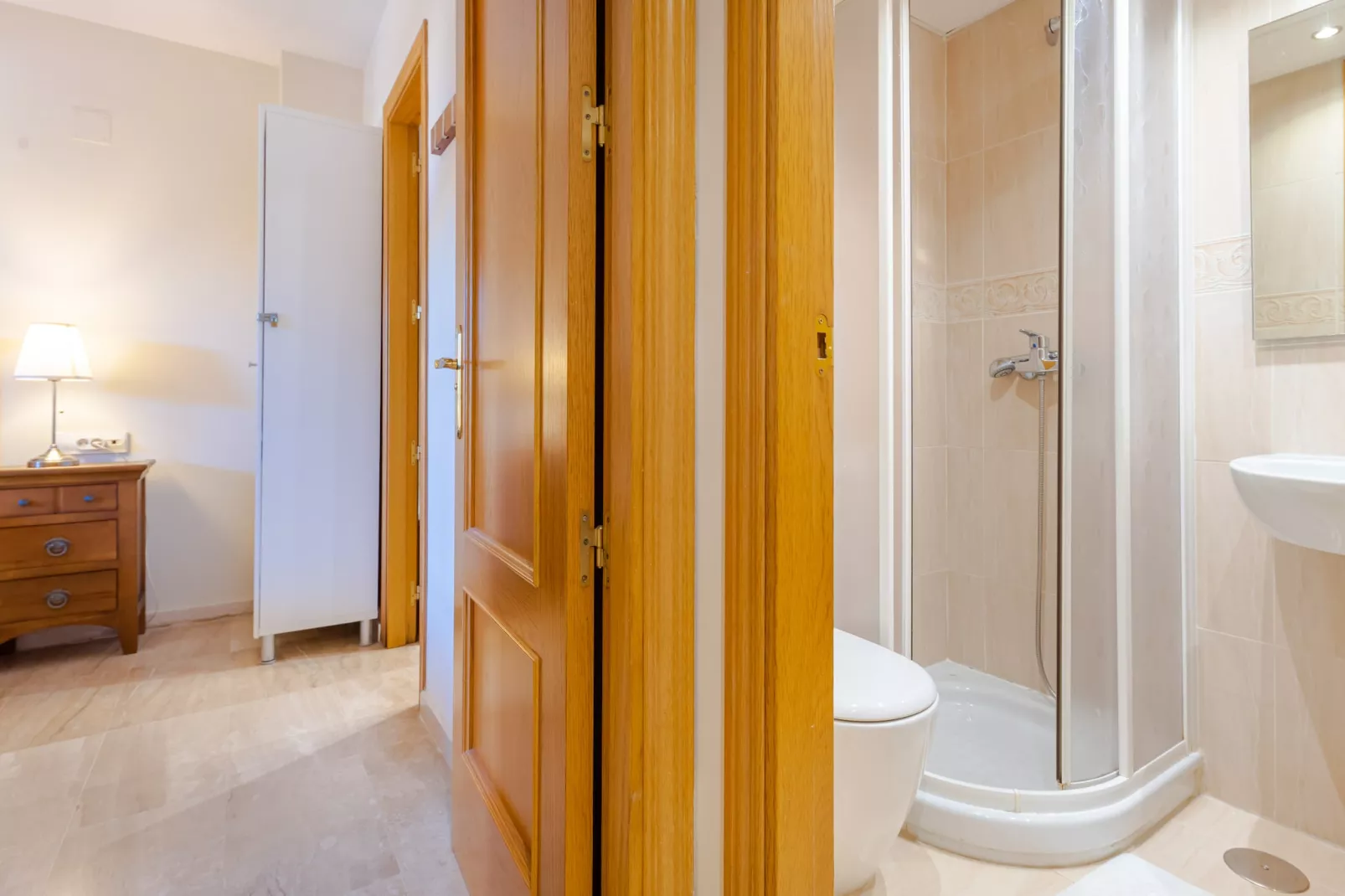 Apartment only 80 Meters from the Beach - Badkamer