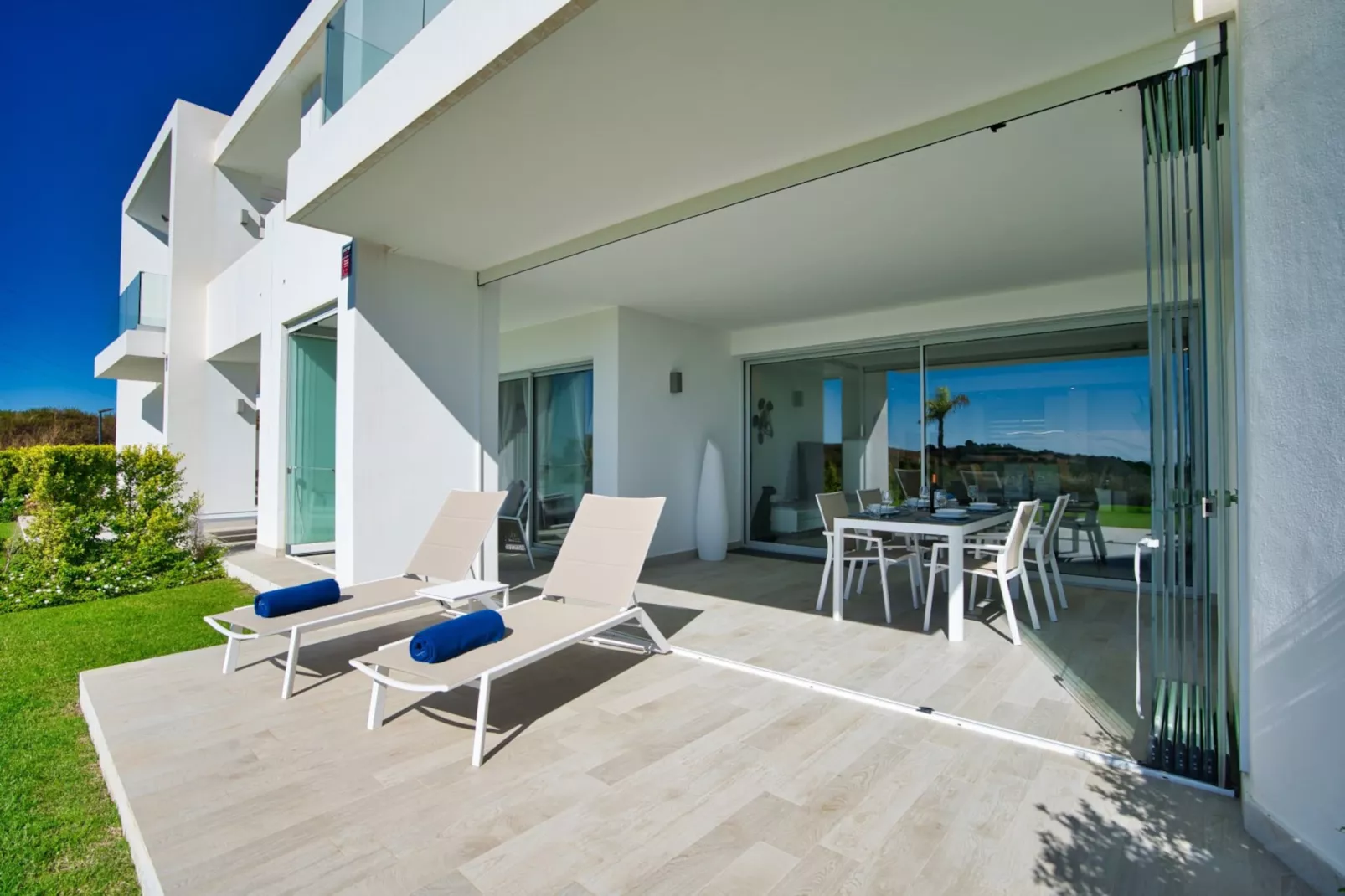 AL-1103 ESTEPONA - APARTMENT - ALCAZABA LAGOON - Terrasbalkon