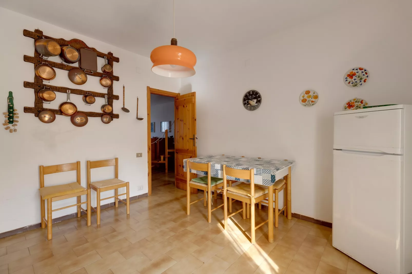 CASA FERULA - Eetkamer