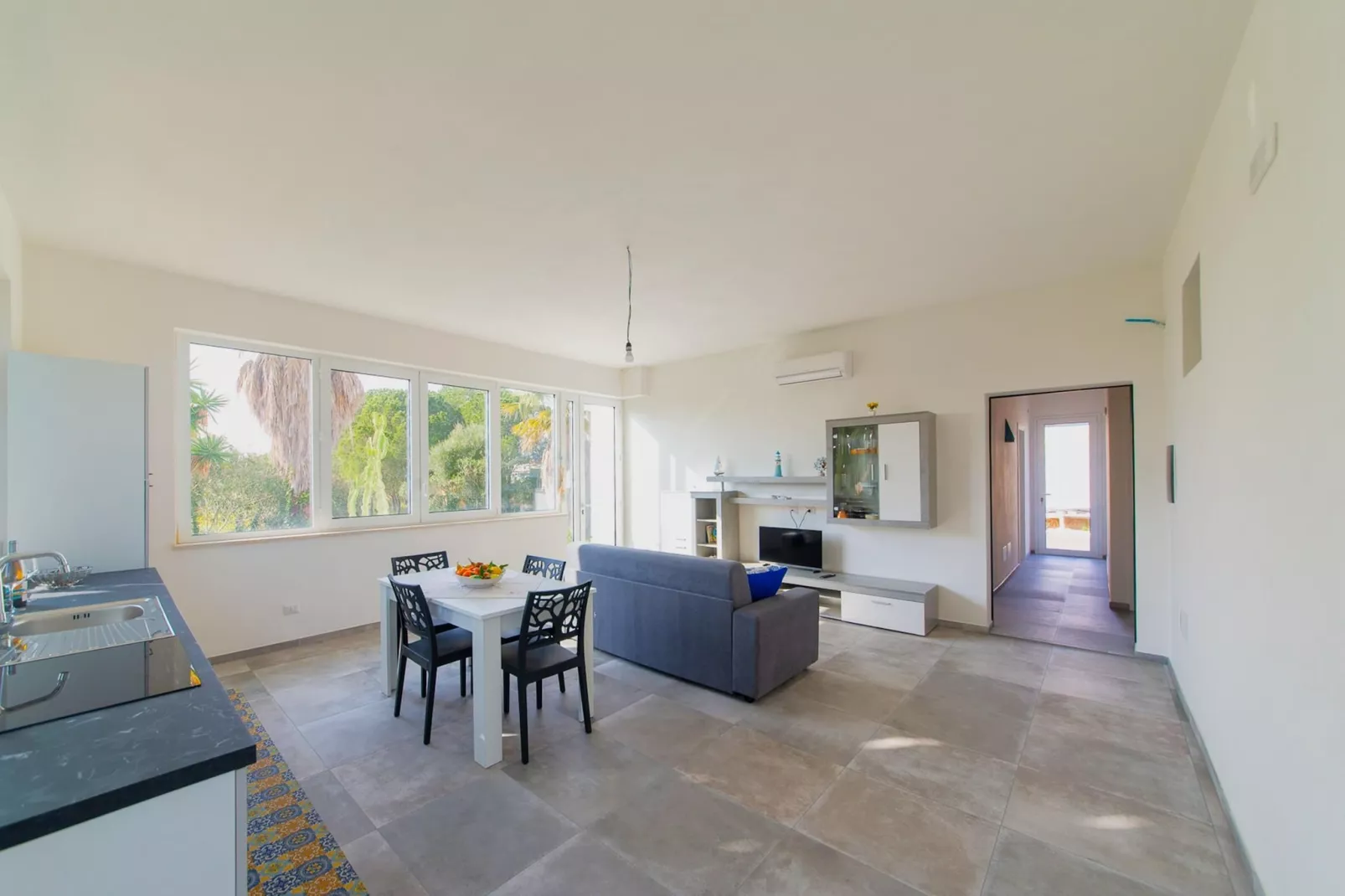 Villa Malvarosa - Eetkamer