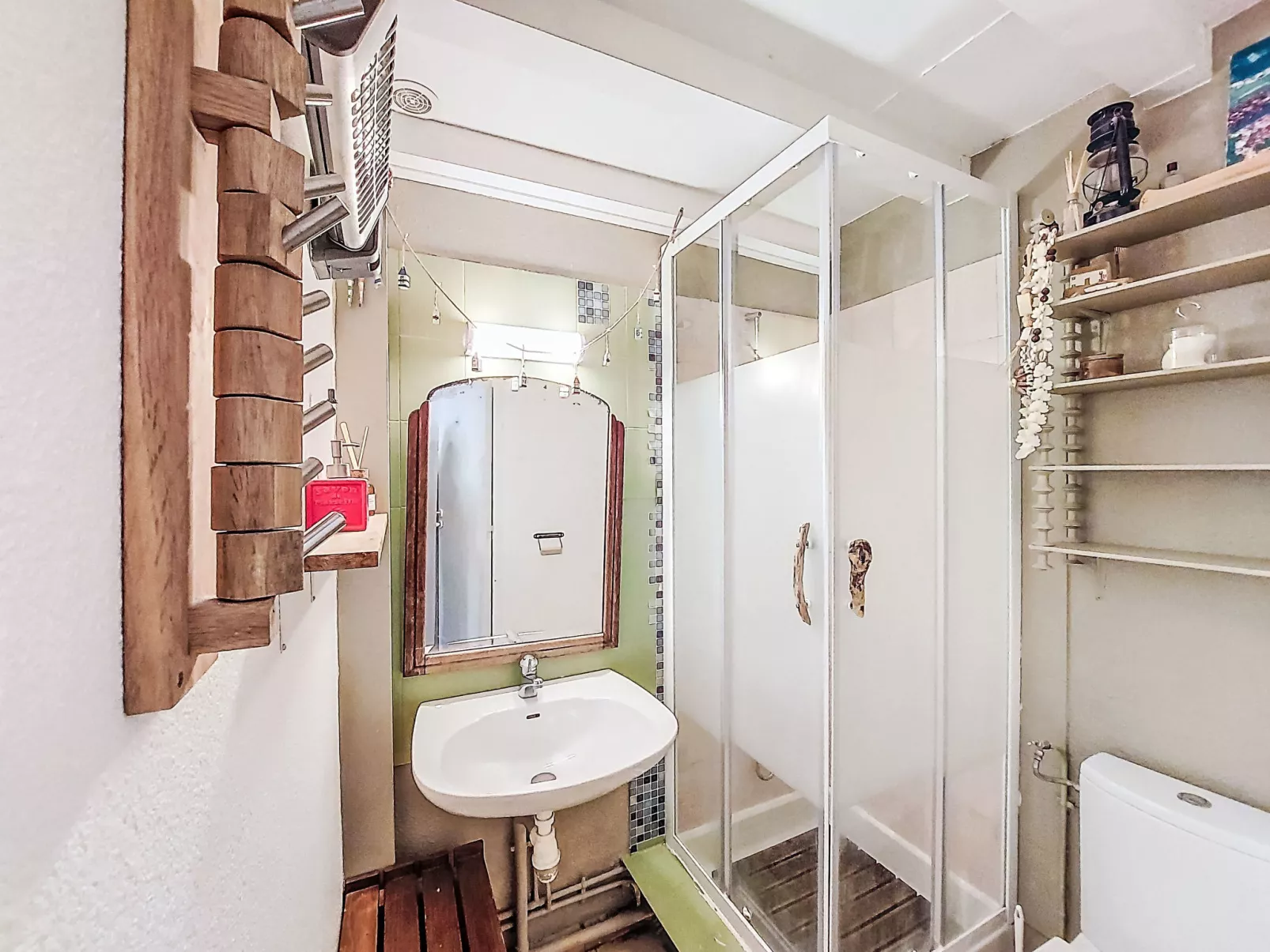 Santa Marina - Binnen