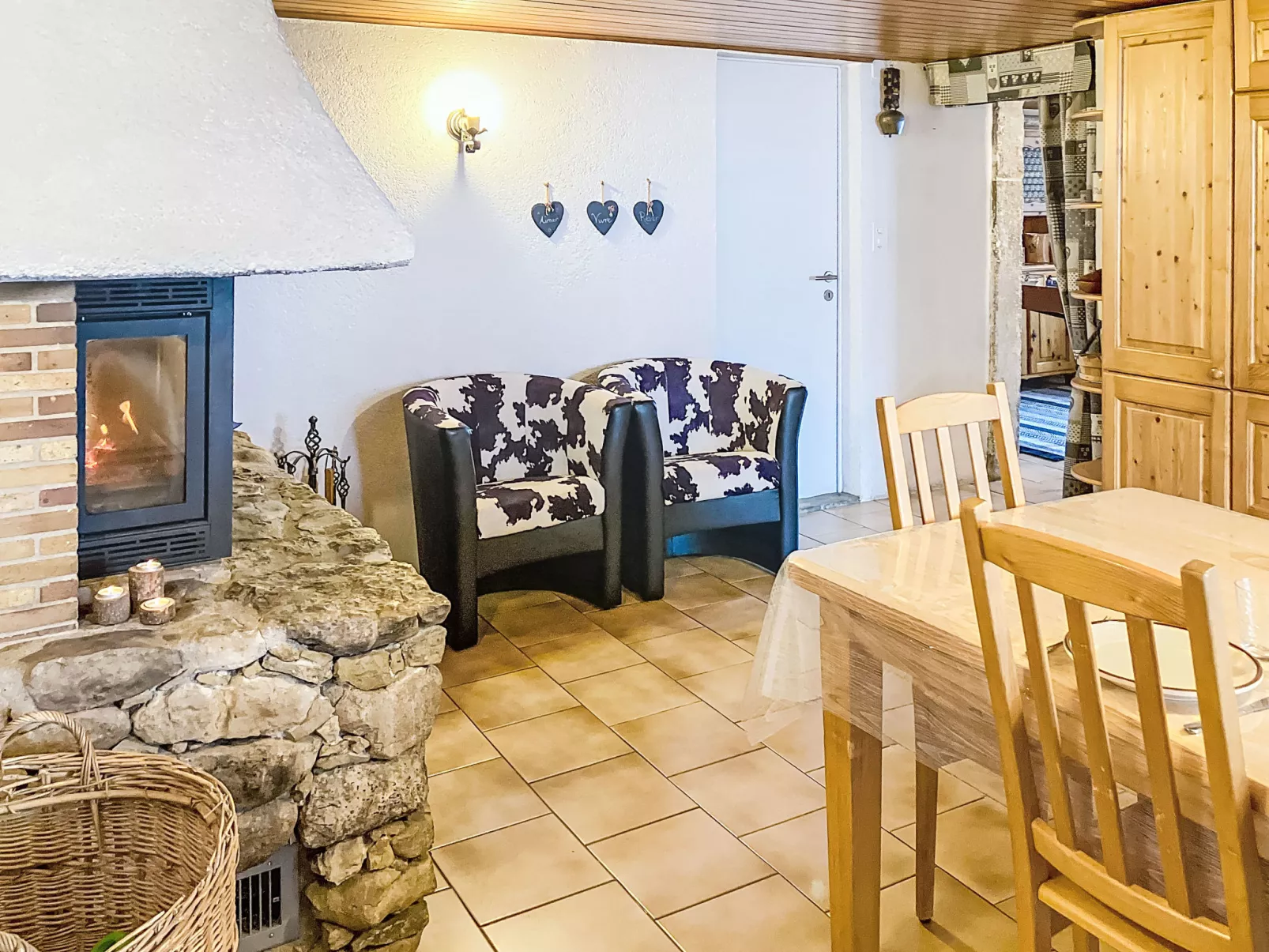 Les Grangettes - Binnen