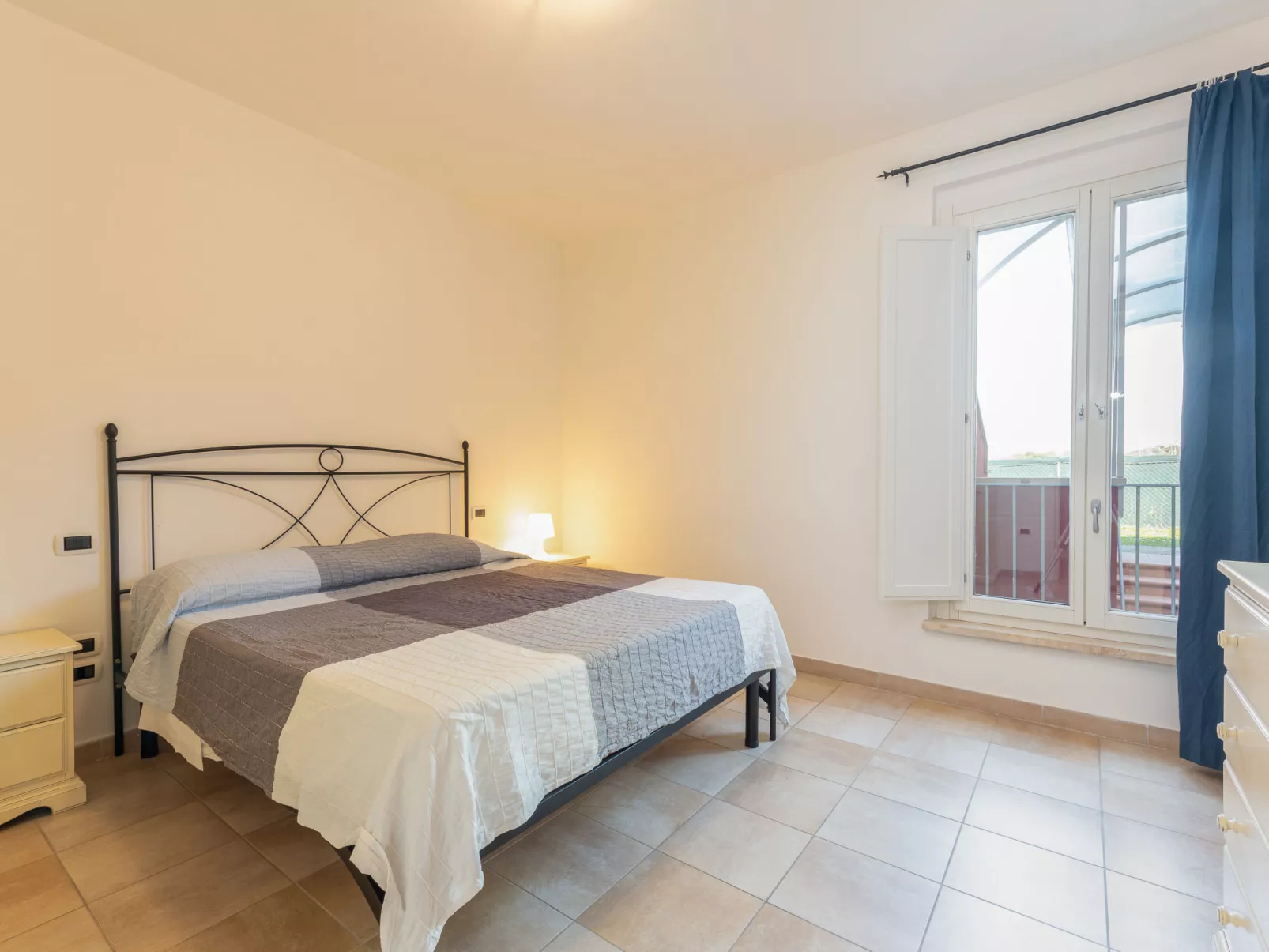 Aba Village - Binnen