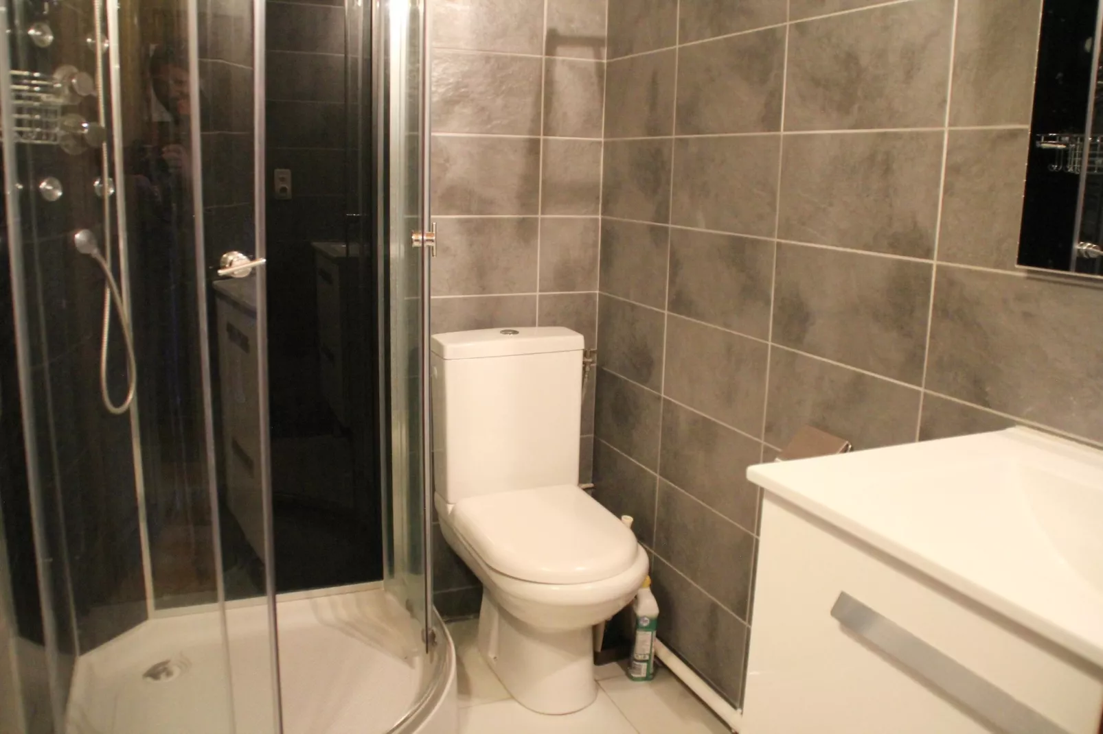 Moulin ML184 TELECABINE & MOUNTAIN 4 pers. - Badkamer