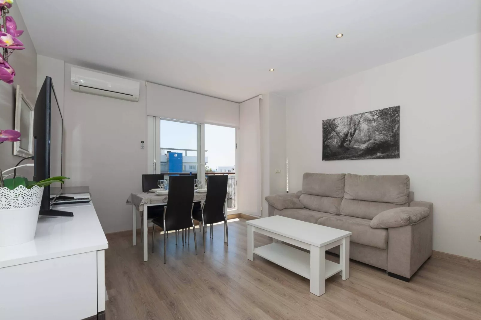 1235 BLAUMARINA con piscina - Woonkamer