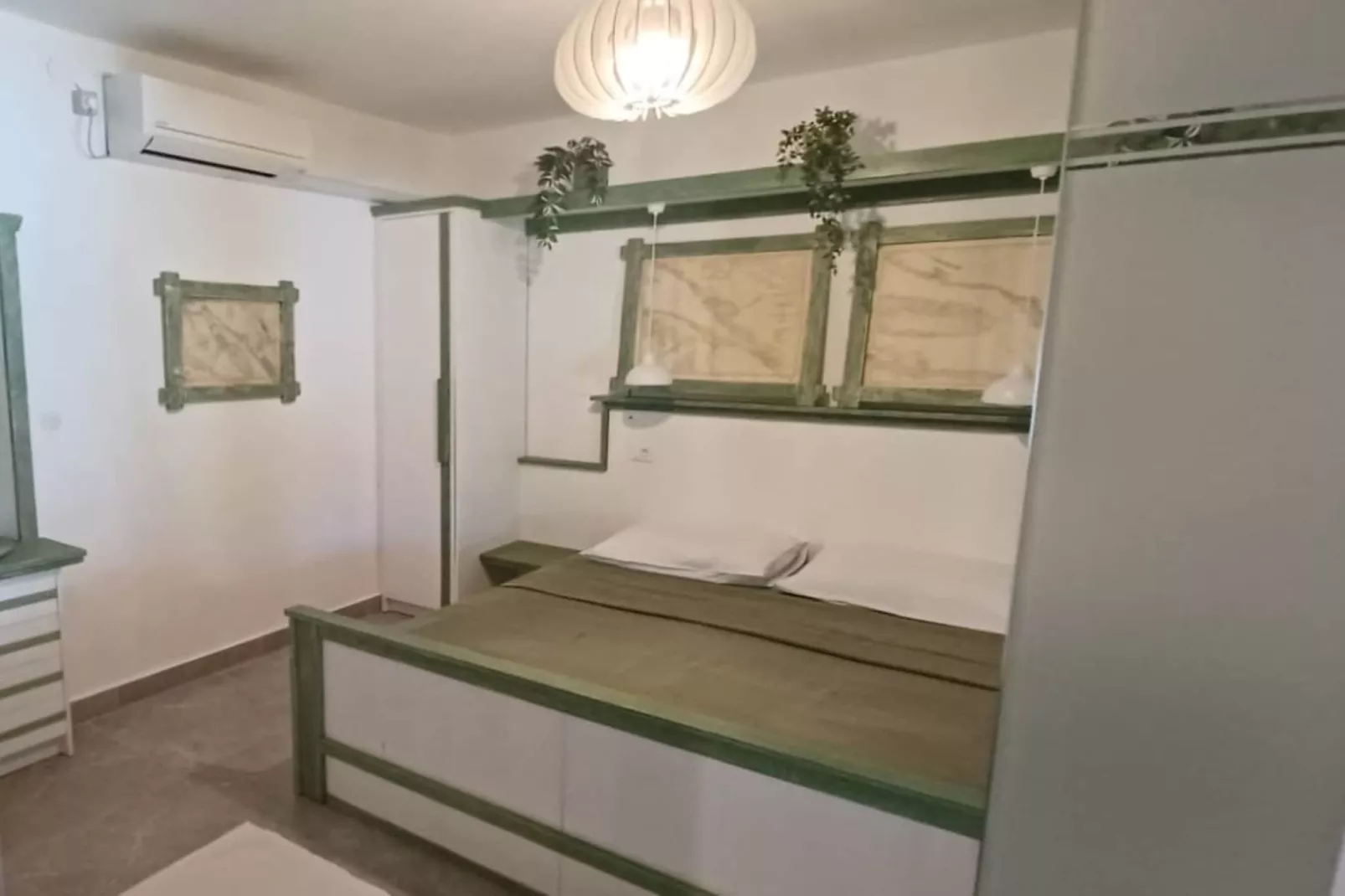 Guest House Green Corner Supetarska Draga - One Bedroom Apartment With Balcony and Sea View - Slaapkamer