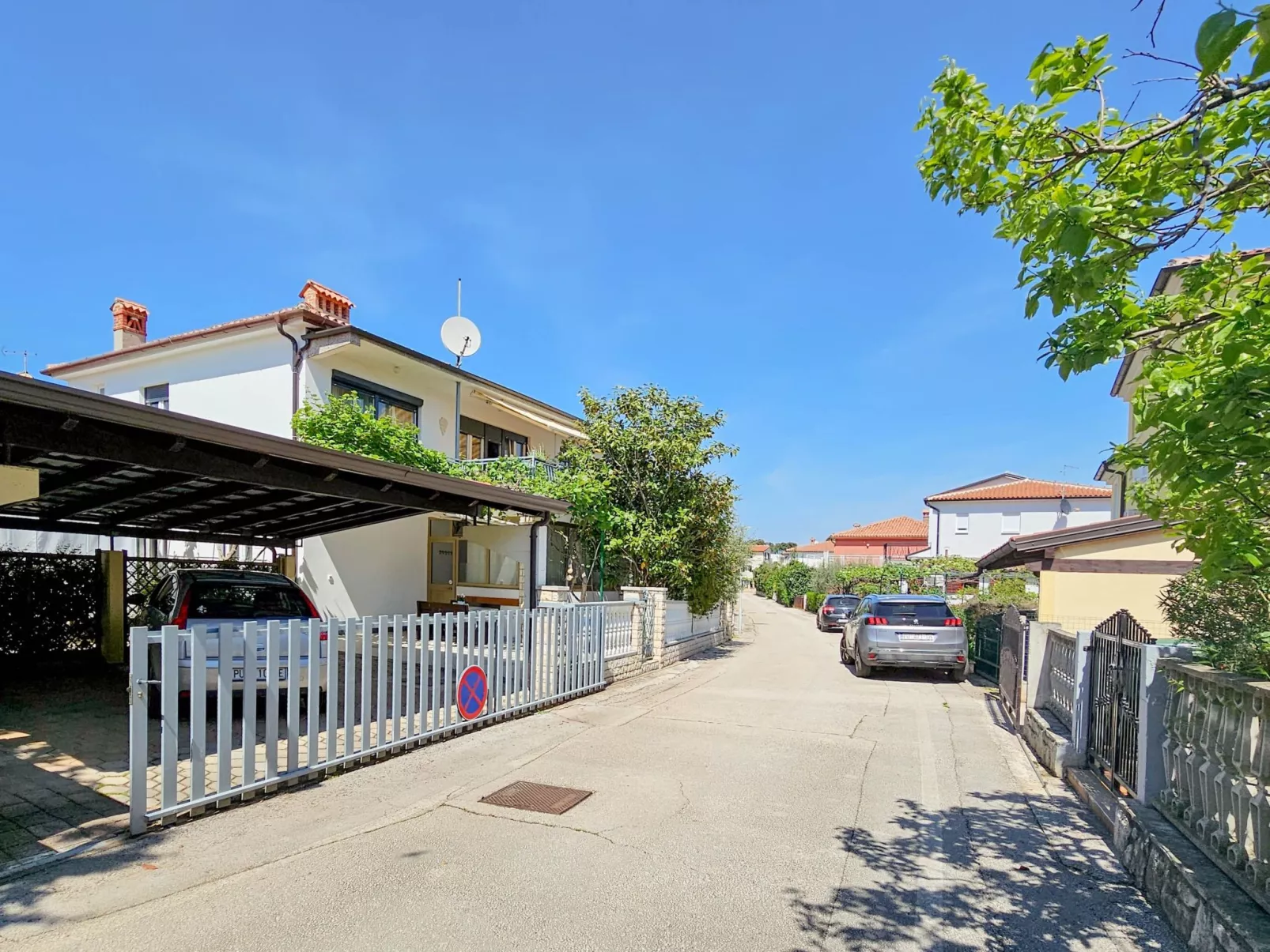 Wohnung "Beco" direkt am Strand - Buiten