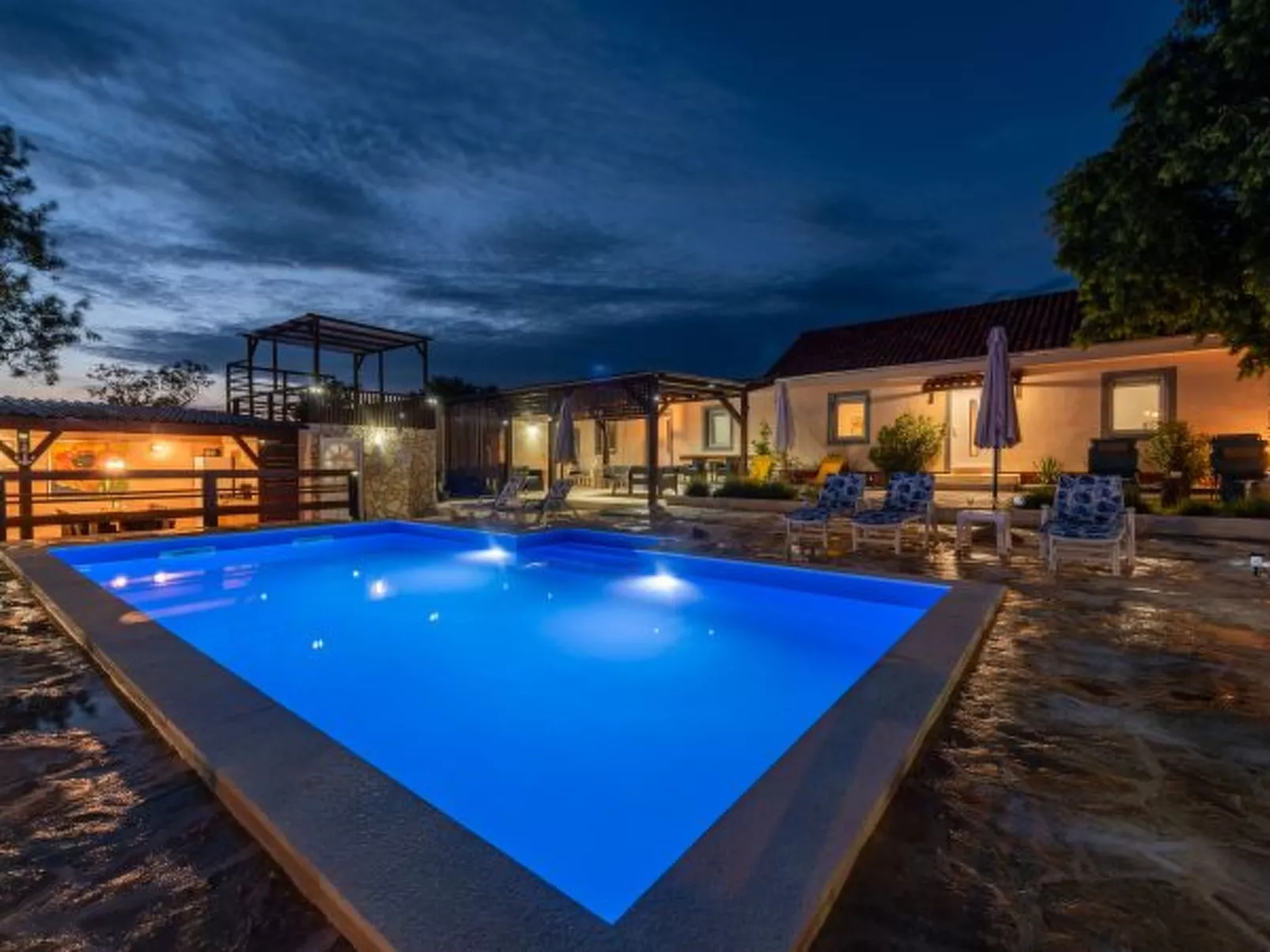 Holiday Home Burgija - Image-tags.info