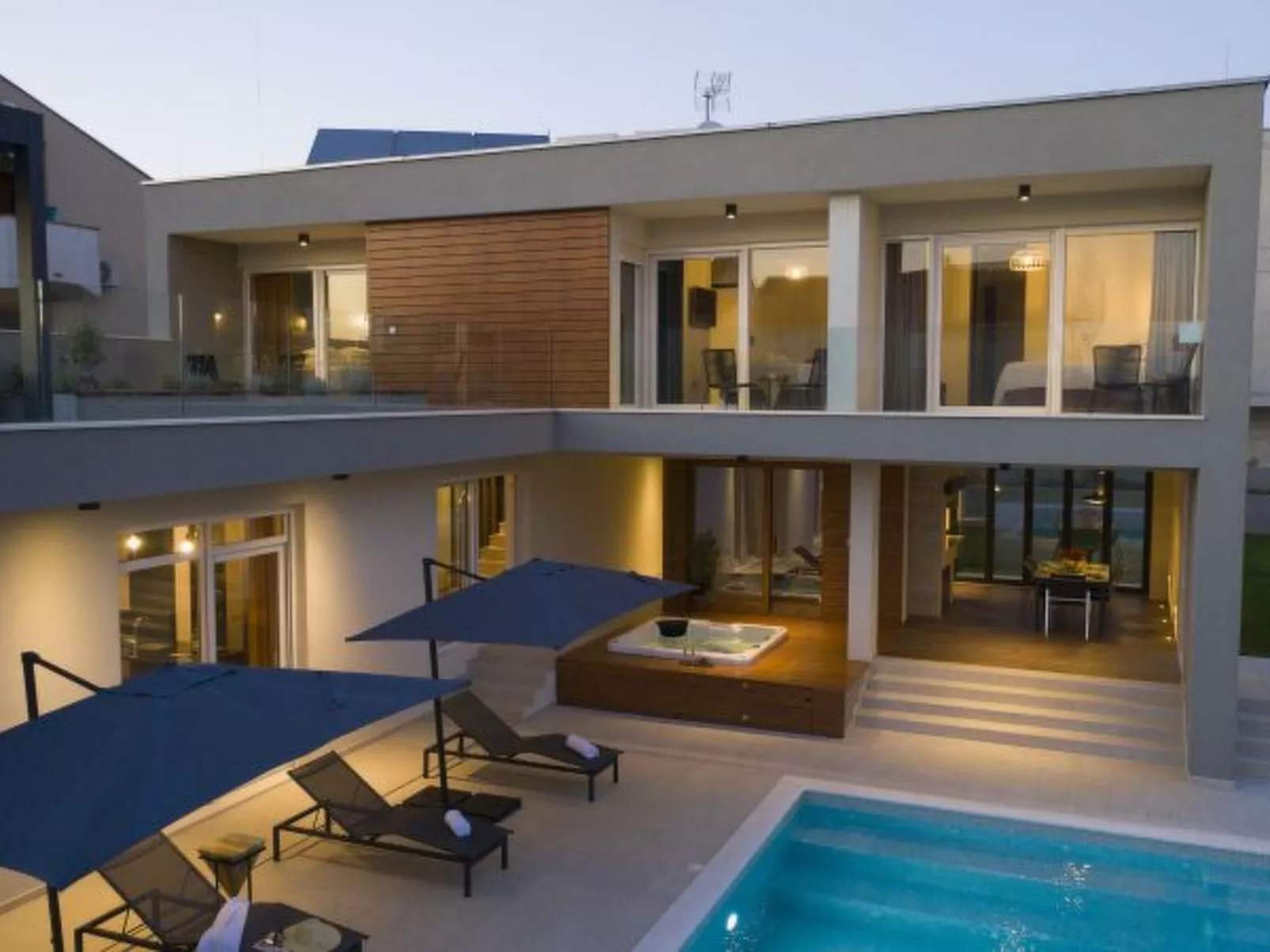 Luxury villa Mary Lou with pool and spa area - Image-tags.info