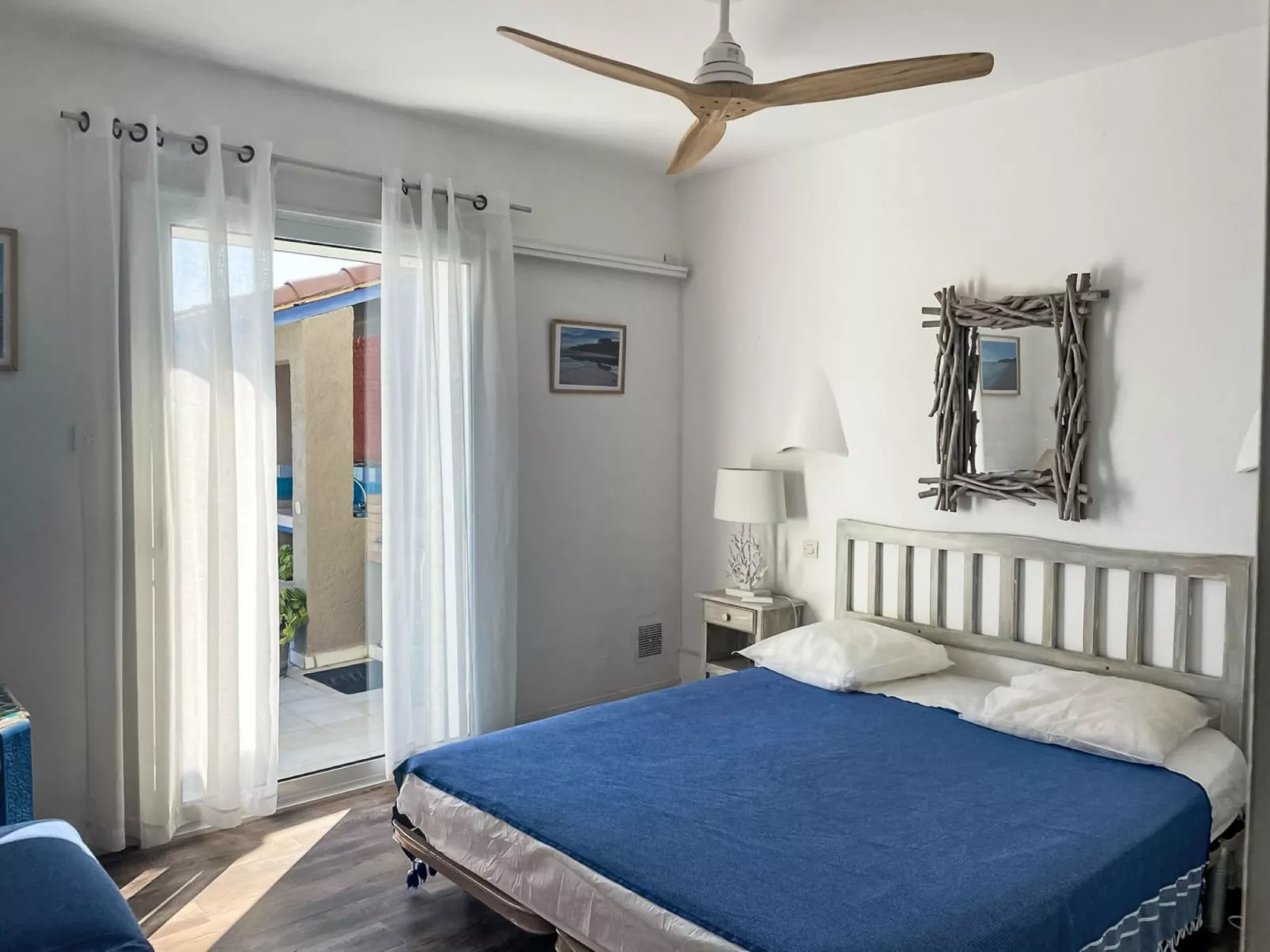 Haut Casa Blue - Binnen